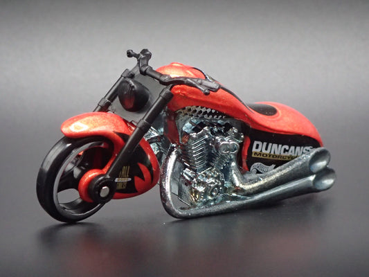SCORCHIN SCOOTER MOTORCYCLE ORANGE HOT WHEELS 1:64 HW SCALE DIECAST MODEL CAR