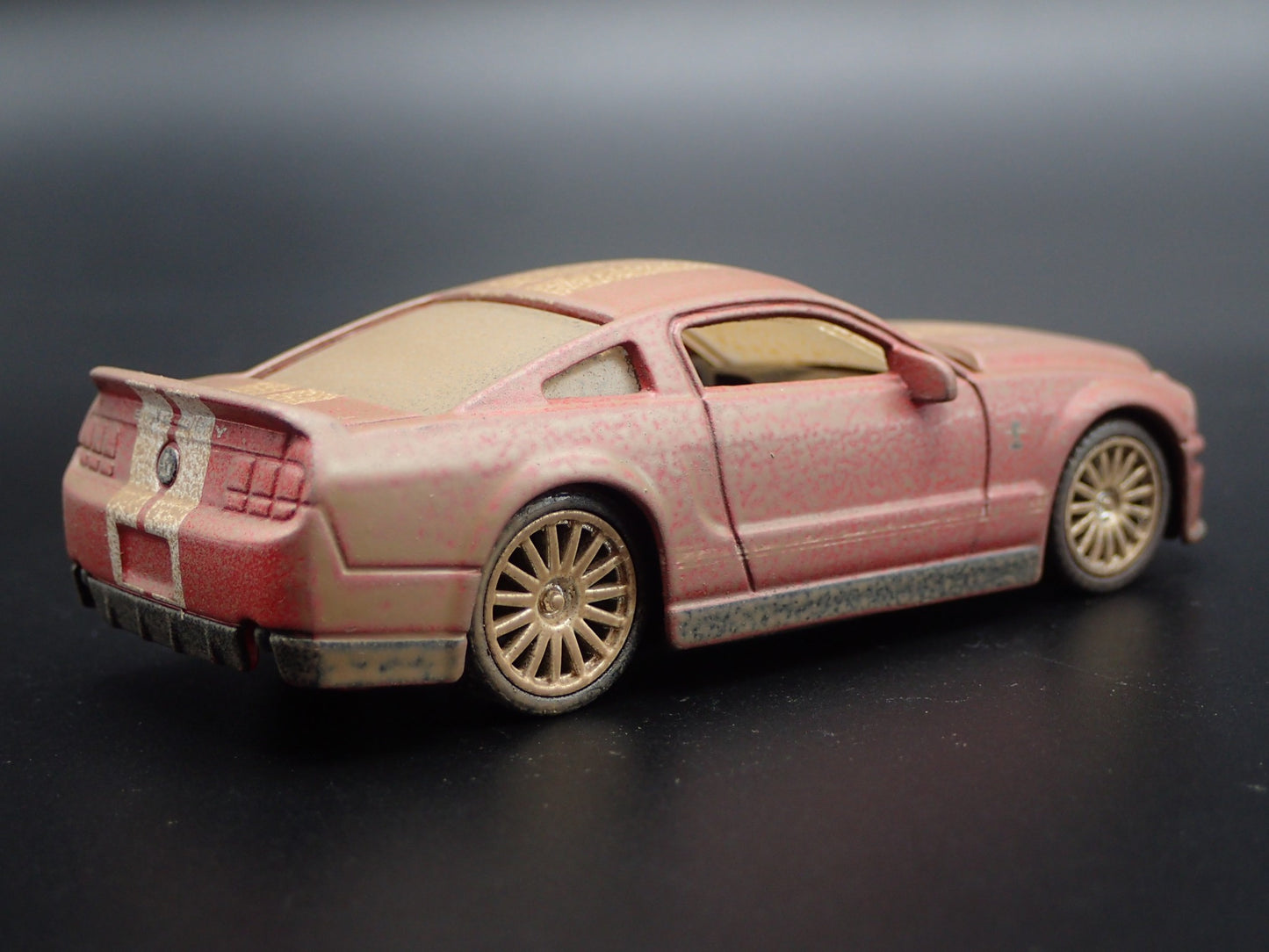 2008 08 FORD MUSTANG GT 5000KR CUSTOM BARN FIND 1:64 SCALE DIECAST MODEL CAR