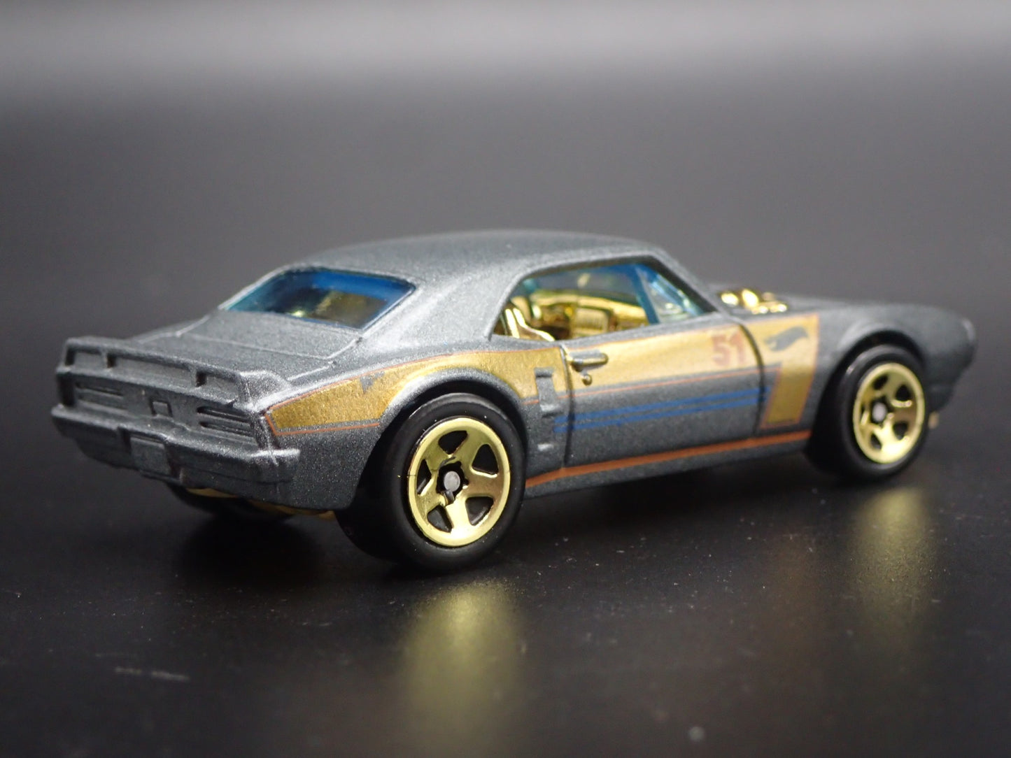 1967 67 PONTIAC FIREBIRD RARE 1:64 SCALE COLLECTIBLE DIORAMA DIECAST MODEL CAR