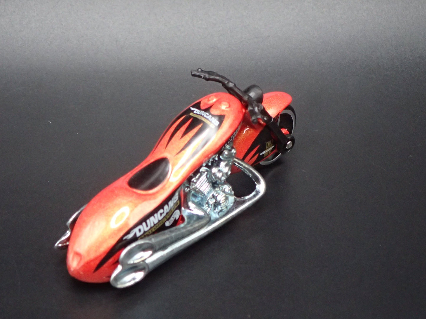 SCORCHIN SCOOTER MOTORCYCLE ORANGE HOT WHEELS 1:64 HW SCALE DIECAST MODEL CAR