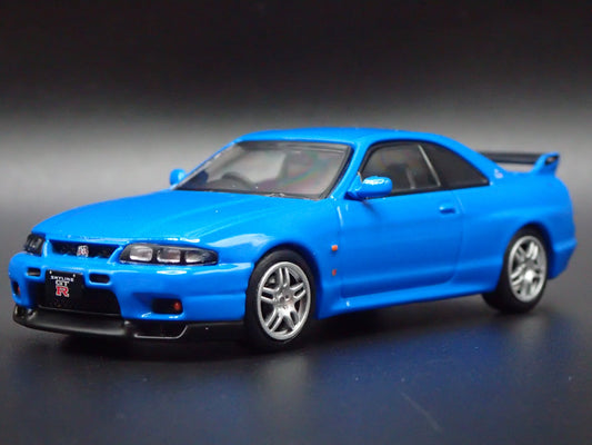 1993-1998 NISSAN SKYLINE GTR R33 LM LIMITED 1:64 SCALE DIORAMA DIECAST MODEL CAR