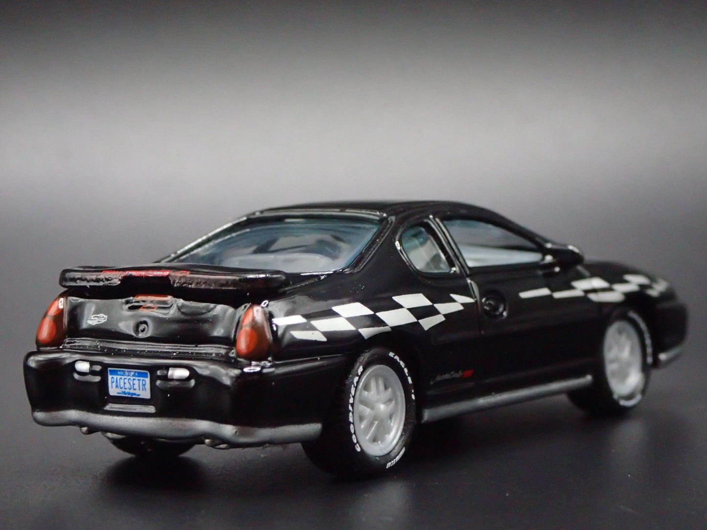 2000 CHEVY CHEVROLET MONTE CARLO SS BLACK 1:64 SCALE DIORAMA DIECAST MODEL CAR