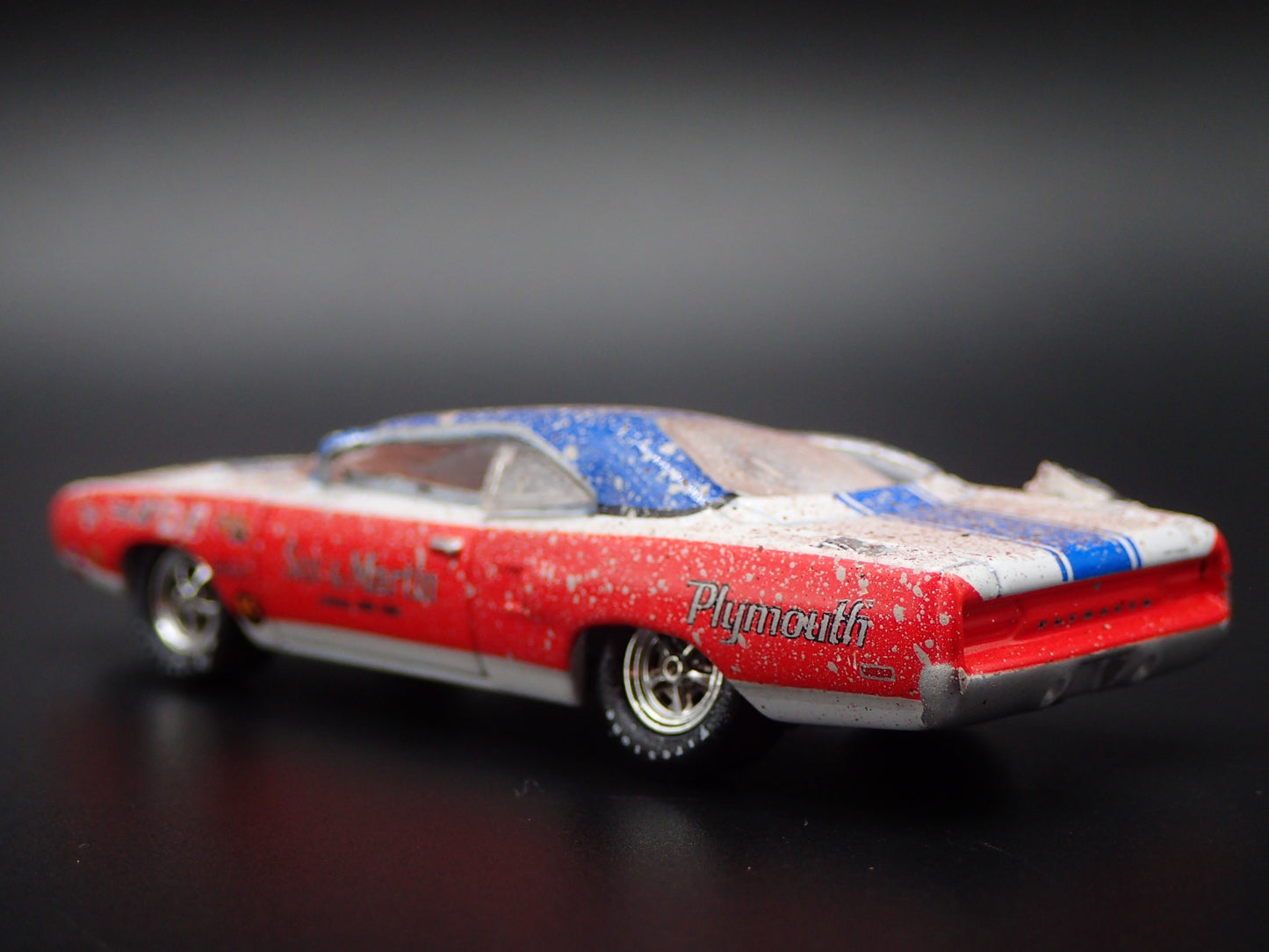 1970 70 PLYMOUTH SUPERBIRD SUPER STOCK SOX & MARTIN 1:64 SCALE DIECAST MODEL CAR