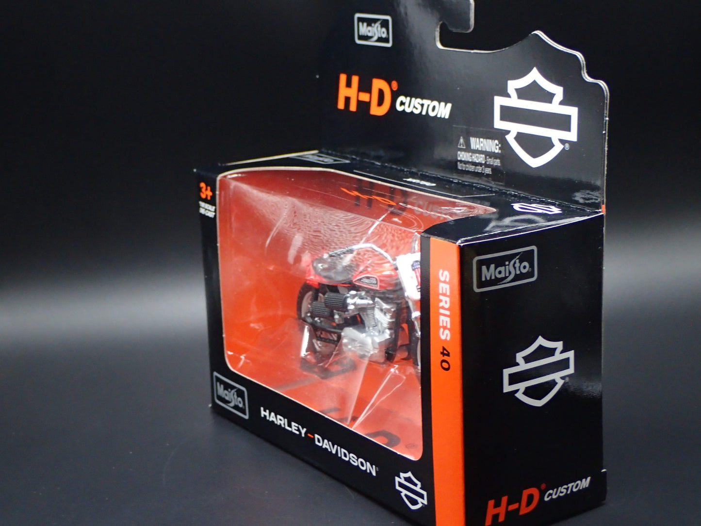 1972 72 XR750 RACING BIKE HARLEY DAVIDSON MAISTO SERIES 40 1/18 MOTORCYCLE MODEL