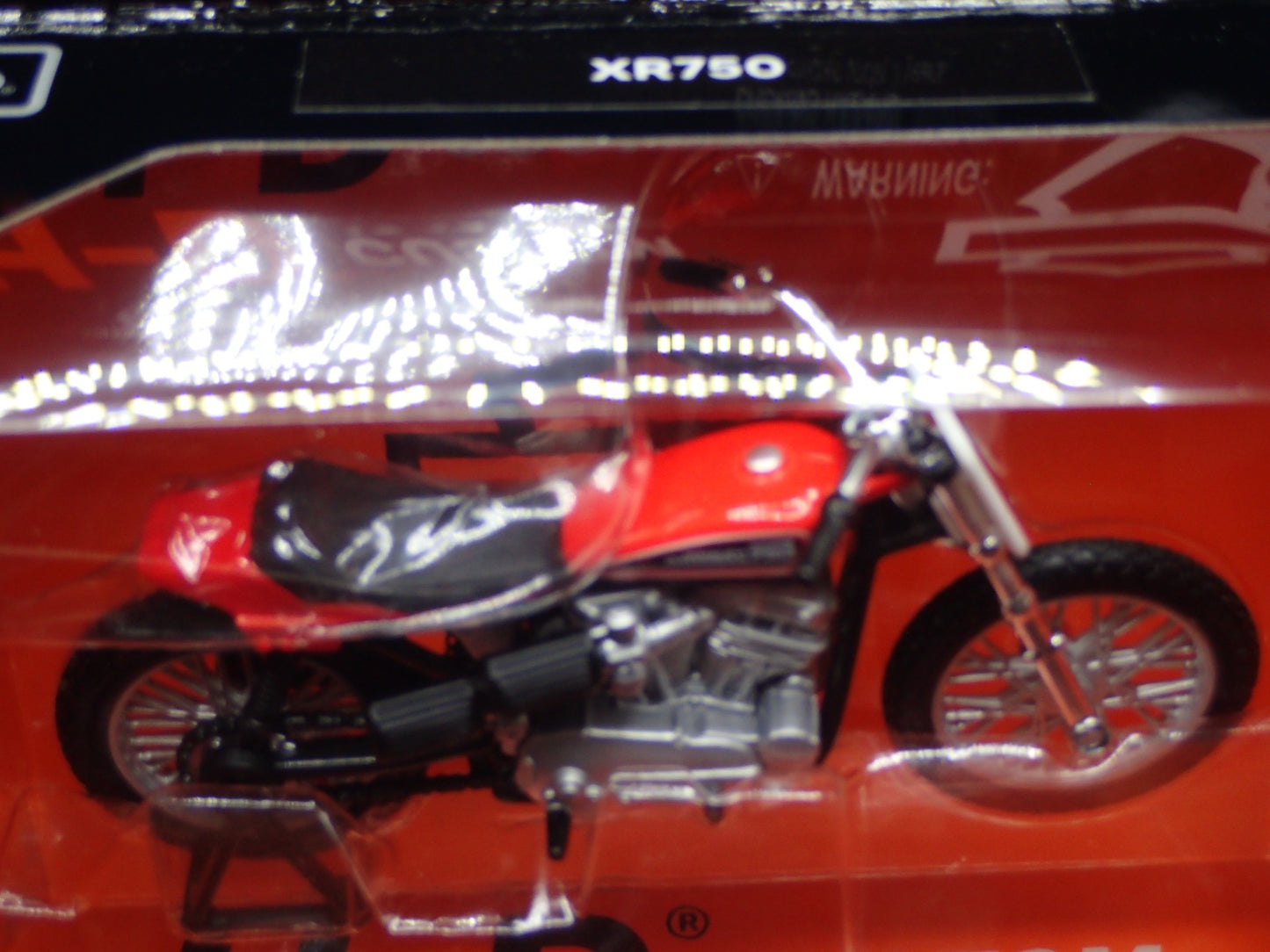 1972 72 XR750 RACING BIKE HARLEY DAVIDSON MAISTO SERIES 40 1/18 MOTORCYCLE MODEL