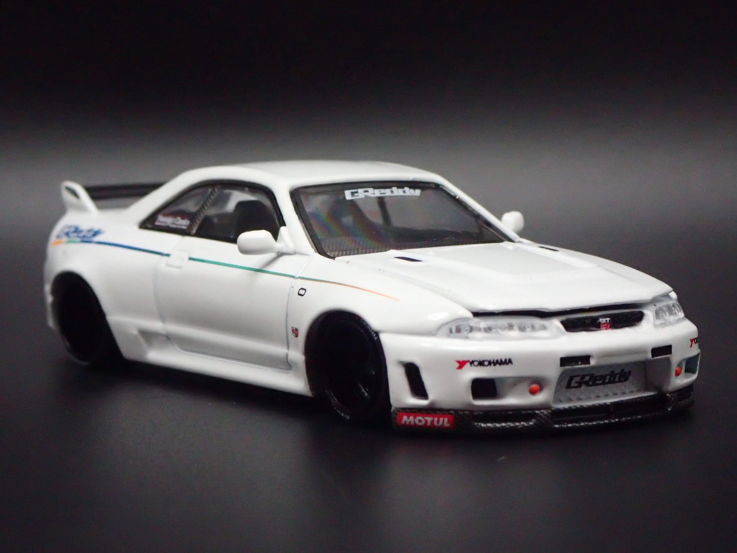 1993-1998 NISSAN SKYLINE GTR R33 GREDDY KAIDO HOUSE 1:64 SCALE DIECAST MODEL CAR