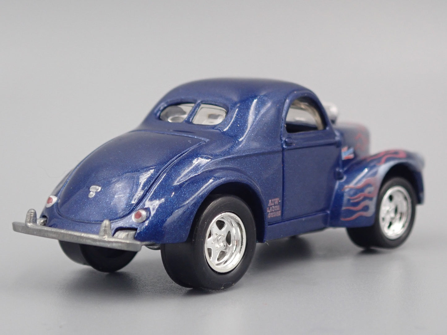1941 41 WILLYS COUPE GASSER 1:64 SCALE LIMITED COLLECTIBLE DIECAST MODEL CAR