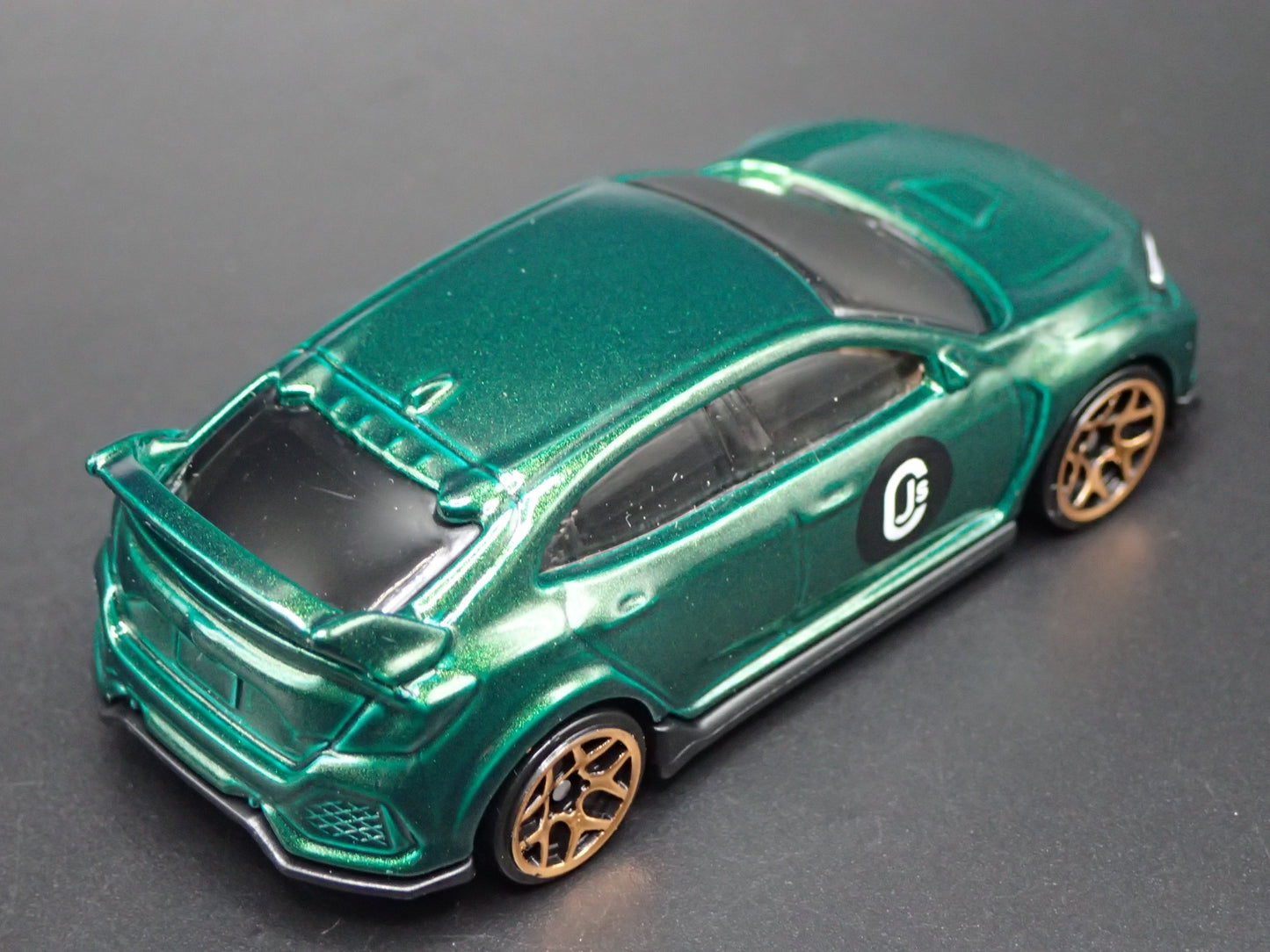 2017-2019 HONDA CIVIC TYPE R 4 FOUR DOOR 1:64 SCALE DIORAMA DIECAST MODEL CAR