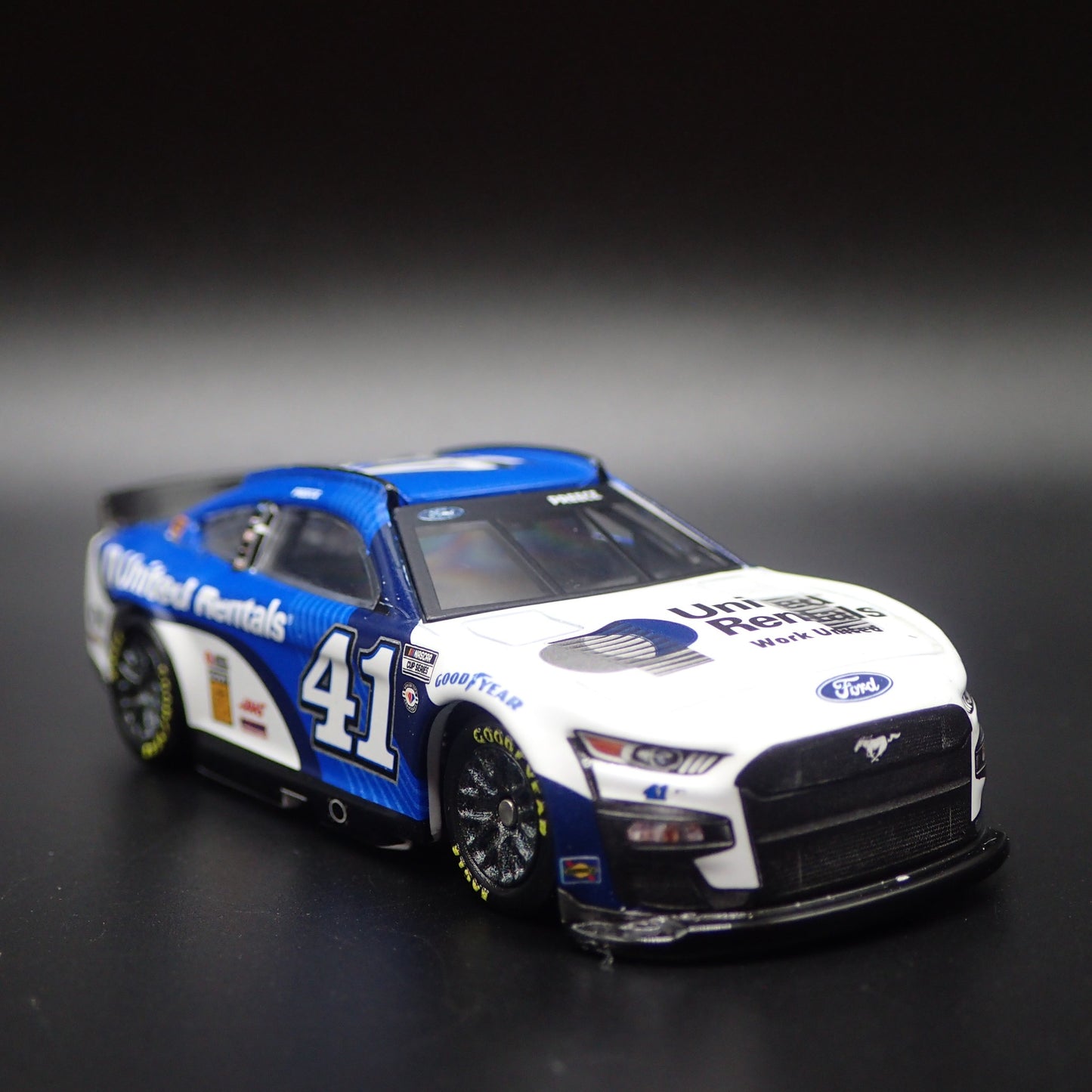 2023 23 FORD MUSTANG 41 RYAN PREECE UNITED RENTALS NASCAR 1:64 DIECAST MODEL CAR