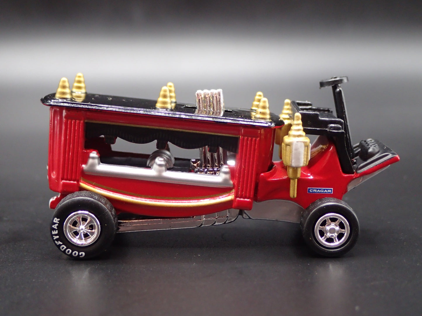 RAY FARHNER BOOTHILL EXPRESS CUSTOM CAR 1:64 SCALE DIORAMA DIECAST MODEL CAR