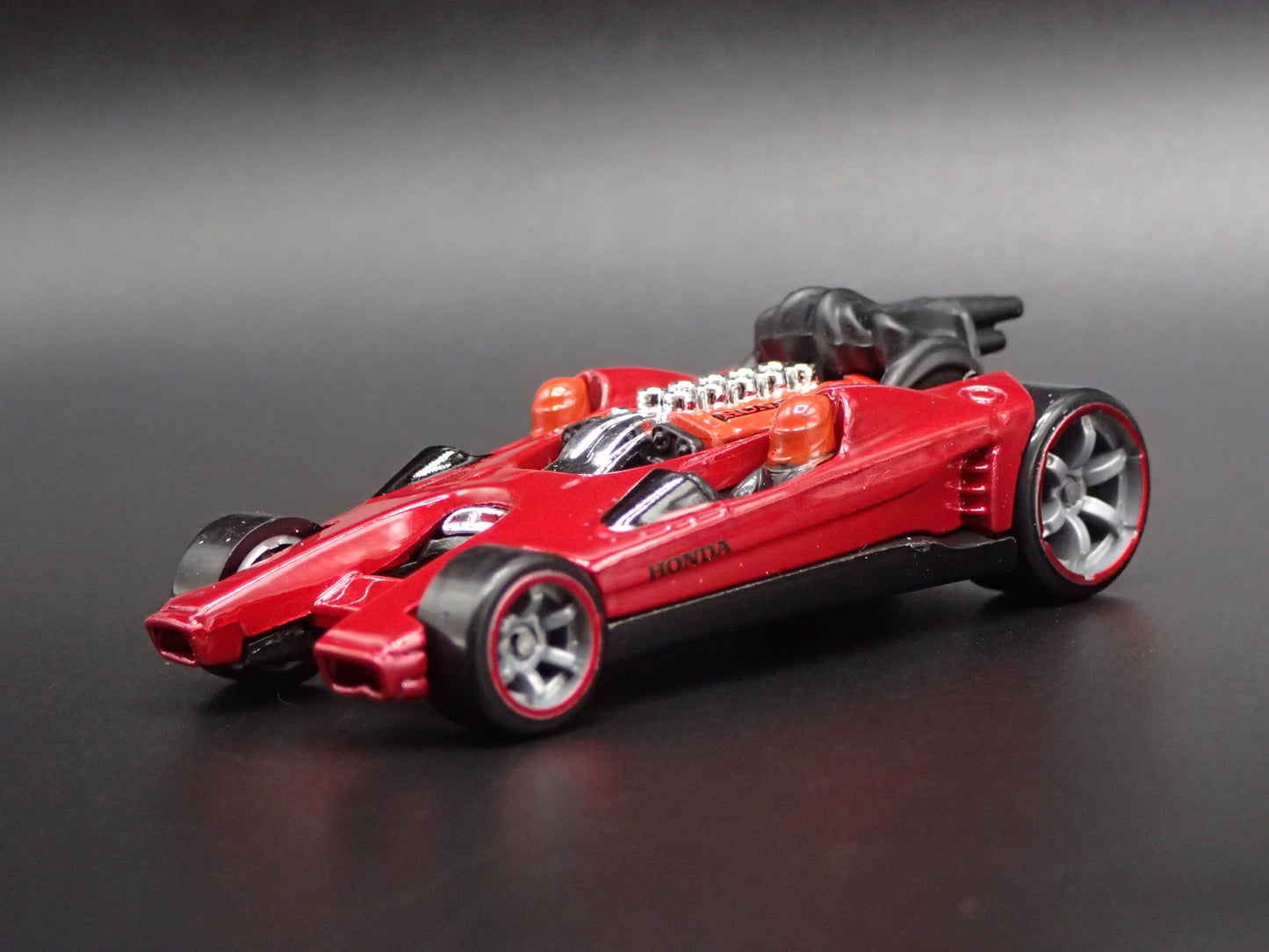 2007 07 HONDA RACER CONCEPT CAR 1/64 SCALE COLLECTIBLE DIORAMA DIECAST MODEL CAR