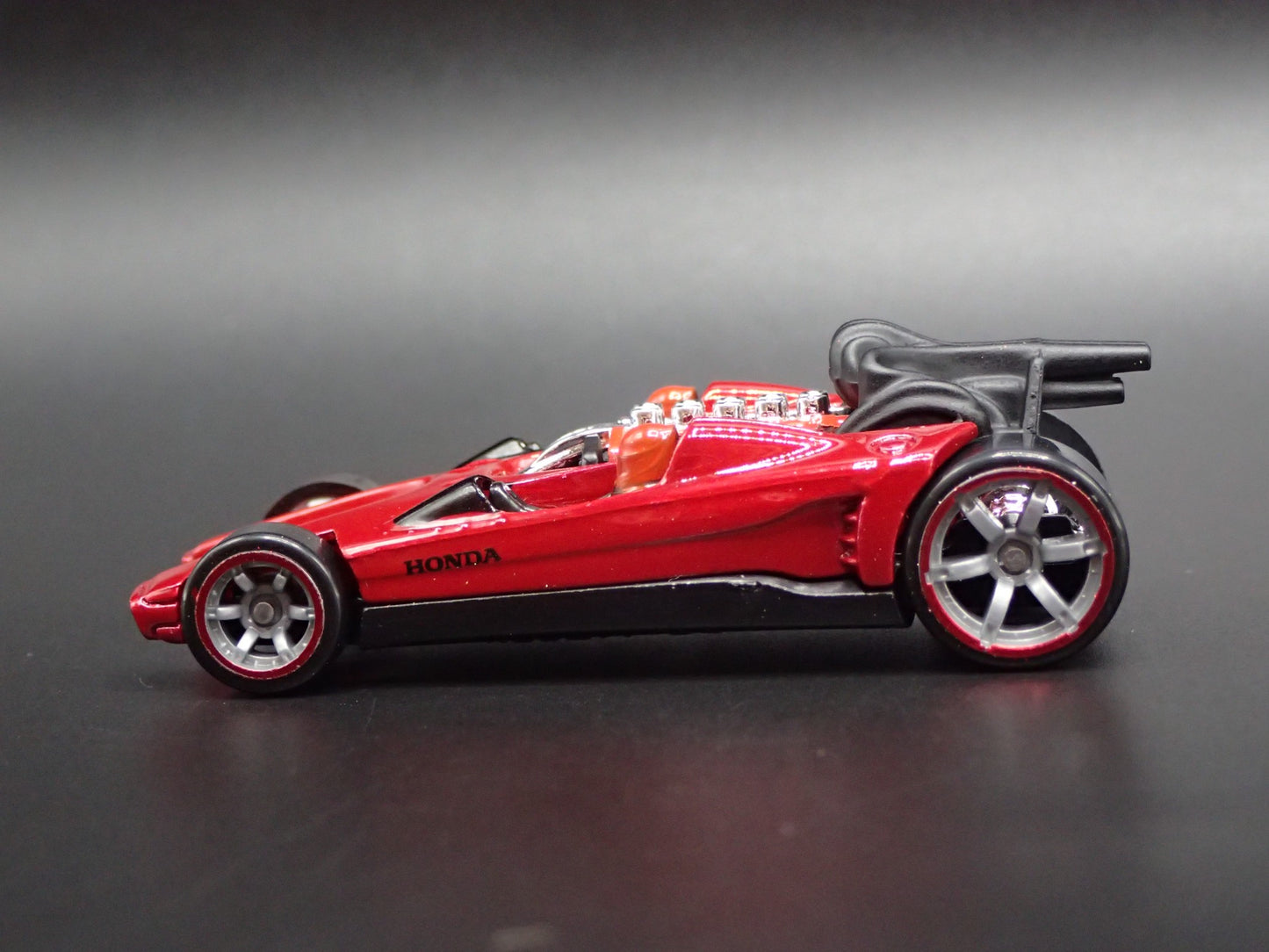 2007 07 HONDA RACER CONCEPT CAR 1/64 SCALE COLLECTIBLE DIORAMA DIECAST MODEL CAR