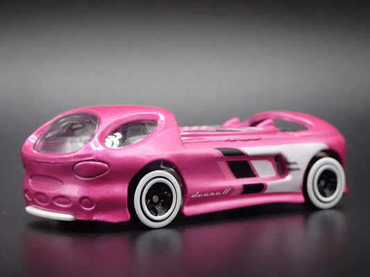 DEORA II 2 CUSTOM PICKUP TRUCK 1/64 SCALE COLLECTIBLE DIORAMA DIECAST MODEL CAR