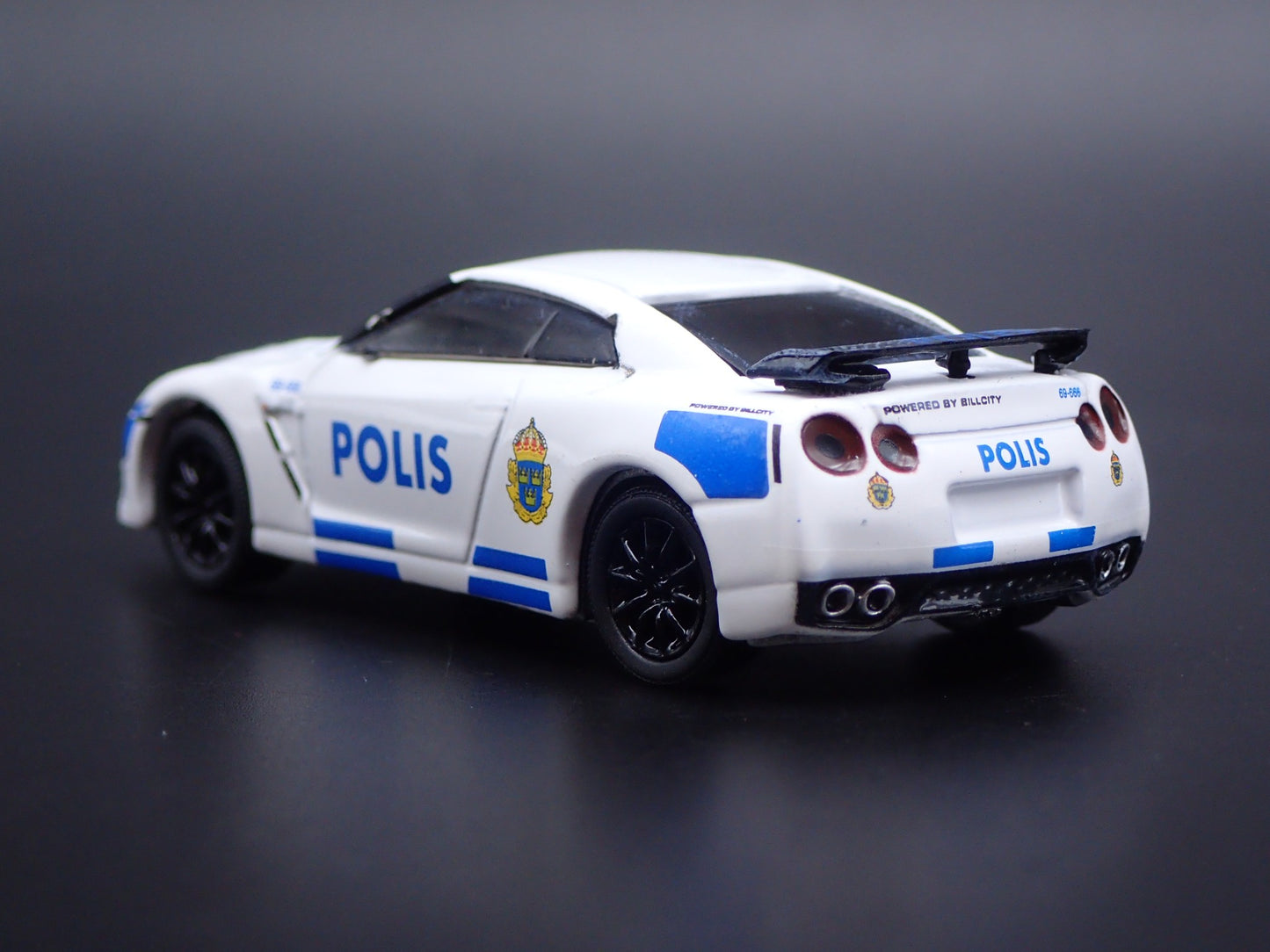 2014 NISSAN SKYLINE GTR R35 STOCKHOLM SWEDEN POLICE 1:64 SCALE DIECAST MODEL CAR