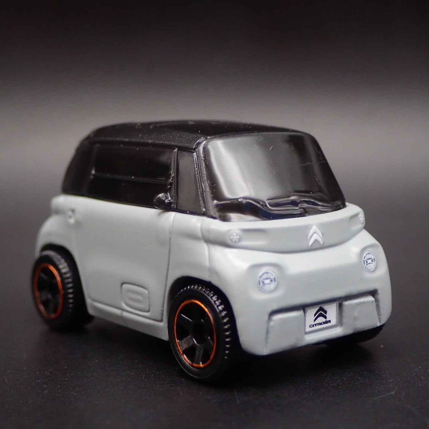 2020-2025 CITROEN AMI ELECTRIC 1:64 SCALE COLLECTIBLE DIORAMA DIECAST MODEL CAR