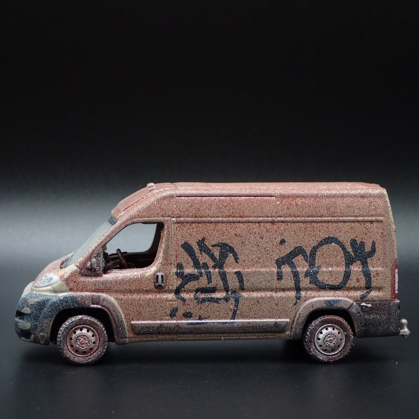 2019 19 RAM PROMASTER 2500 SPRINTER VAN TAGGED GRAFFITI 1:64 DIECAST MODEL CAR