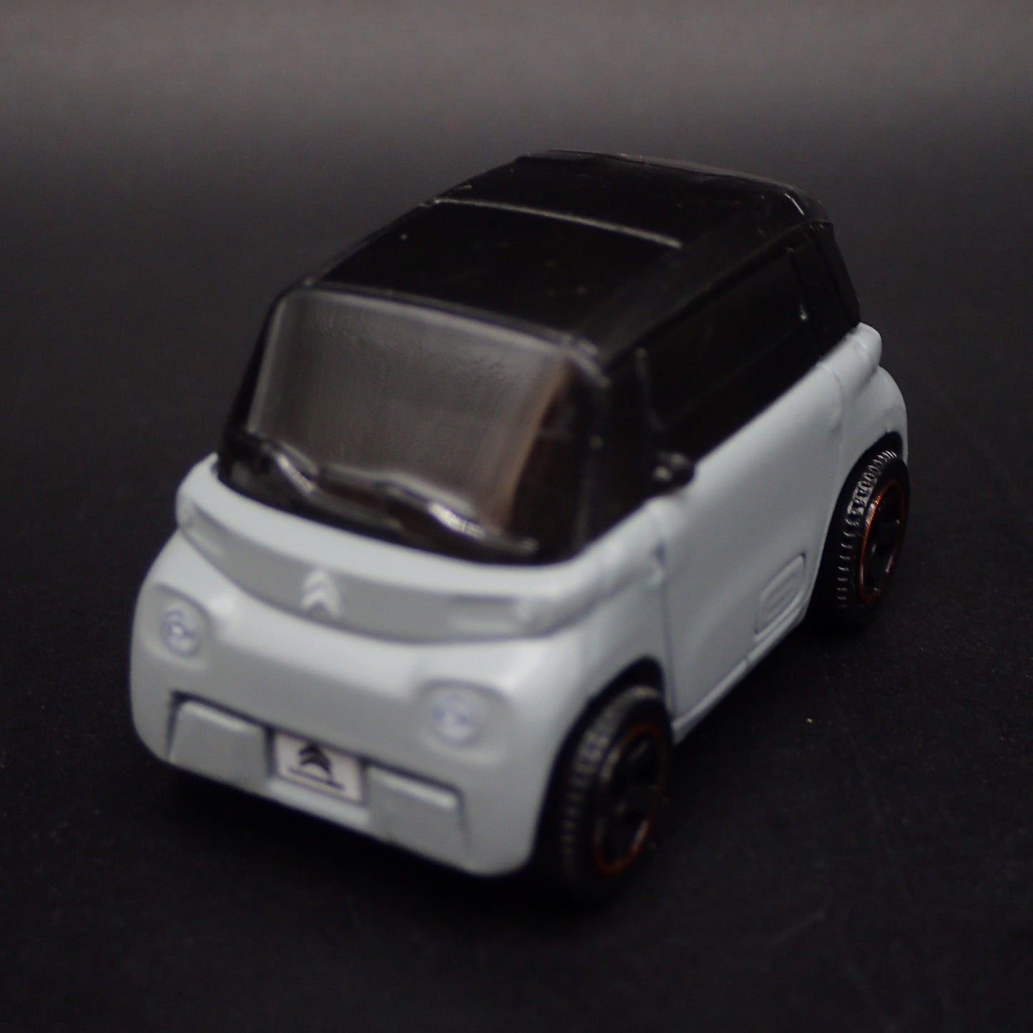 2020-2025 CITROEN AMI ELECTRIC 1:64 SCALE COLLECTIBLE DIORAMA DIECAST MODEL CAR