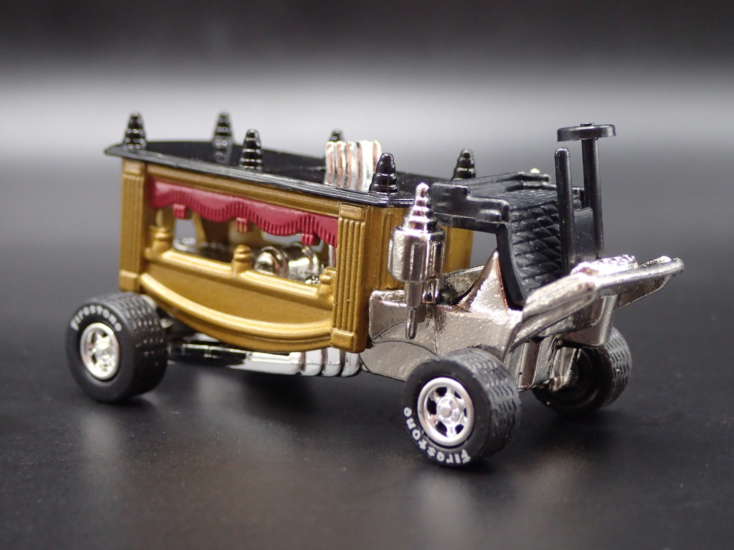 RAY FARHNER BOOTHILL EXPRESS CUSTOM CAR 1:64 SCALE DIORAMA DIECAST MODEL CAR