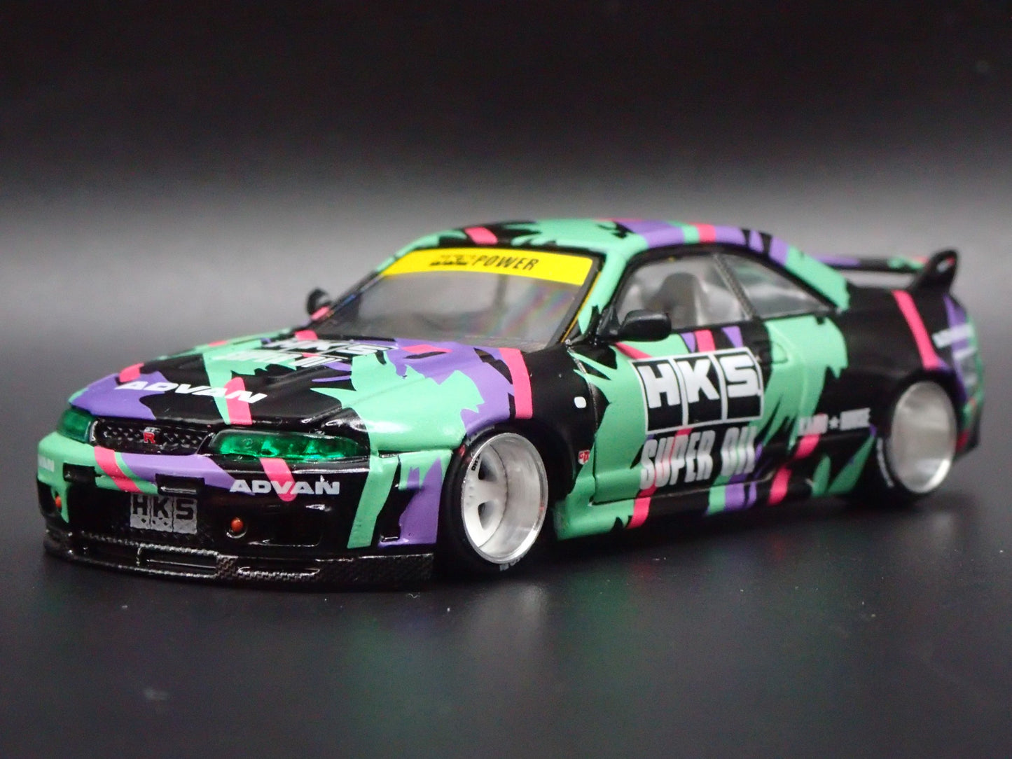 1993-1998 NISSAN SKYLINE GTR R33 HKS V1 KAIDO HOUSE 1:64 SCALE DIECAST MODEL CAR