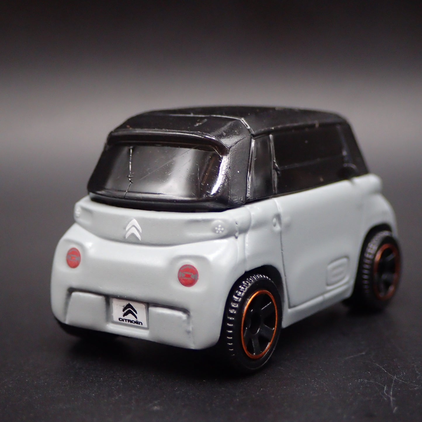 2020-2025 CITROEN AMI ELECTRIC 1:64 SCALE COLLECTIBLE DIORAMA DIECAST MODEL CAR