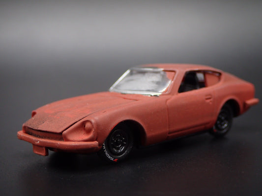 1970-1973 NISSAN FAIRLADY Z432 CUSTOM BARN FIND 1:64 SCALE DIECAST MODEL CAR