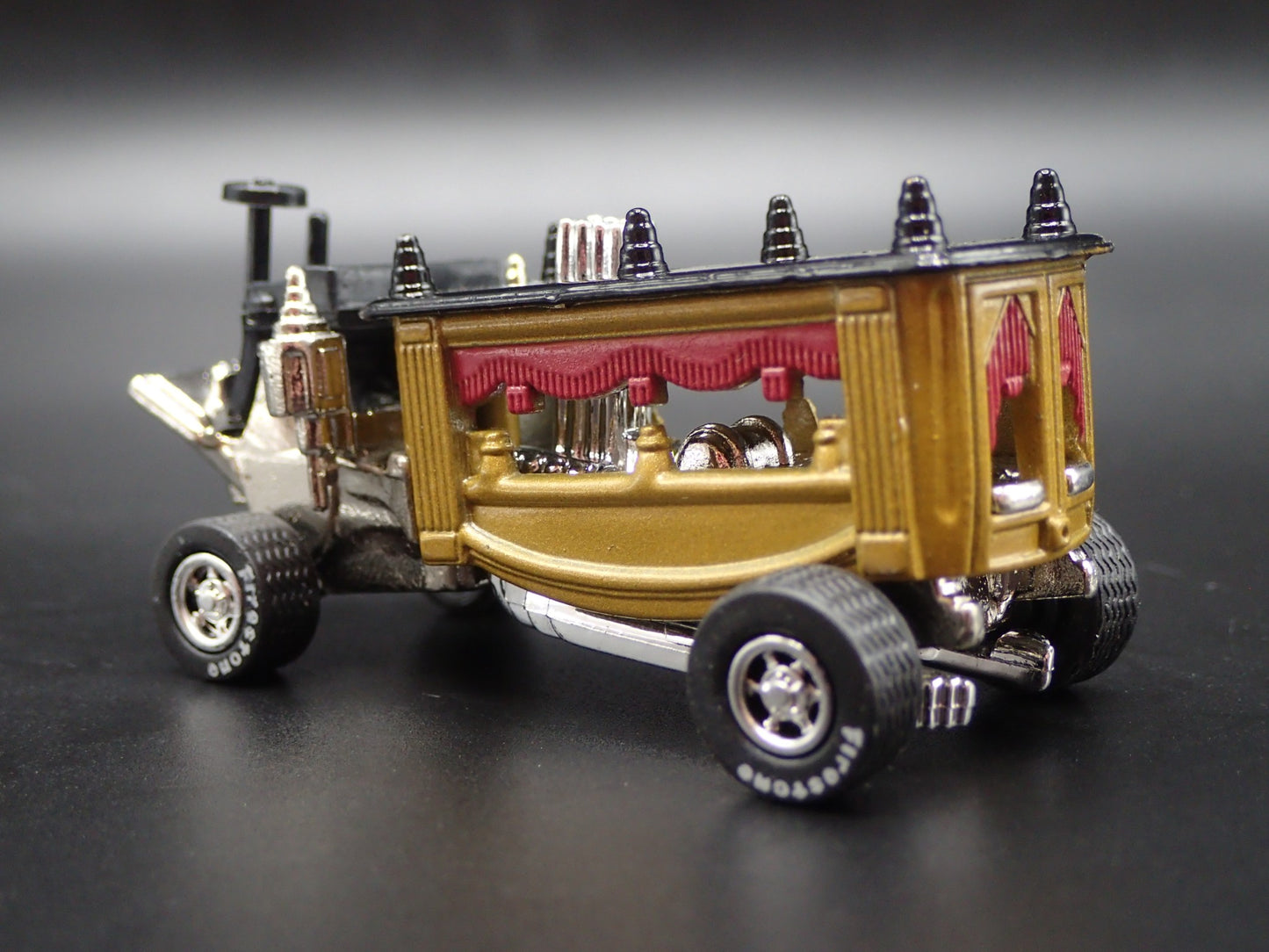 RAY FARHNER BOOTHILL EXPRESS CUSTOM CAR 1:64 SCALE DIORAMA DIECAST MODEL CAR