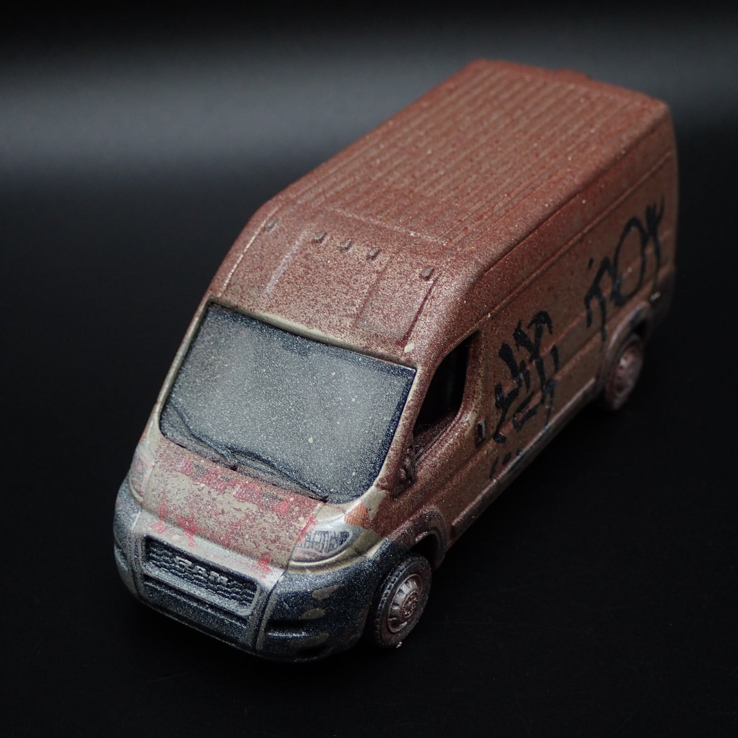 2019 19 RAM PROMASTER 2500 SPRINTER VAN TAGGED GRAFFITI 1:64 DIECAST MODEL CAR