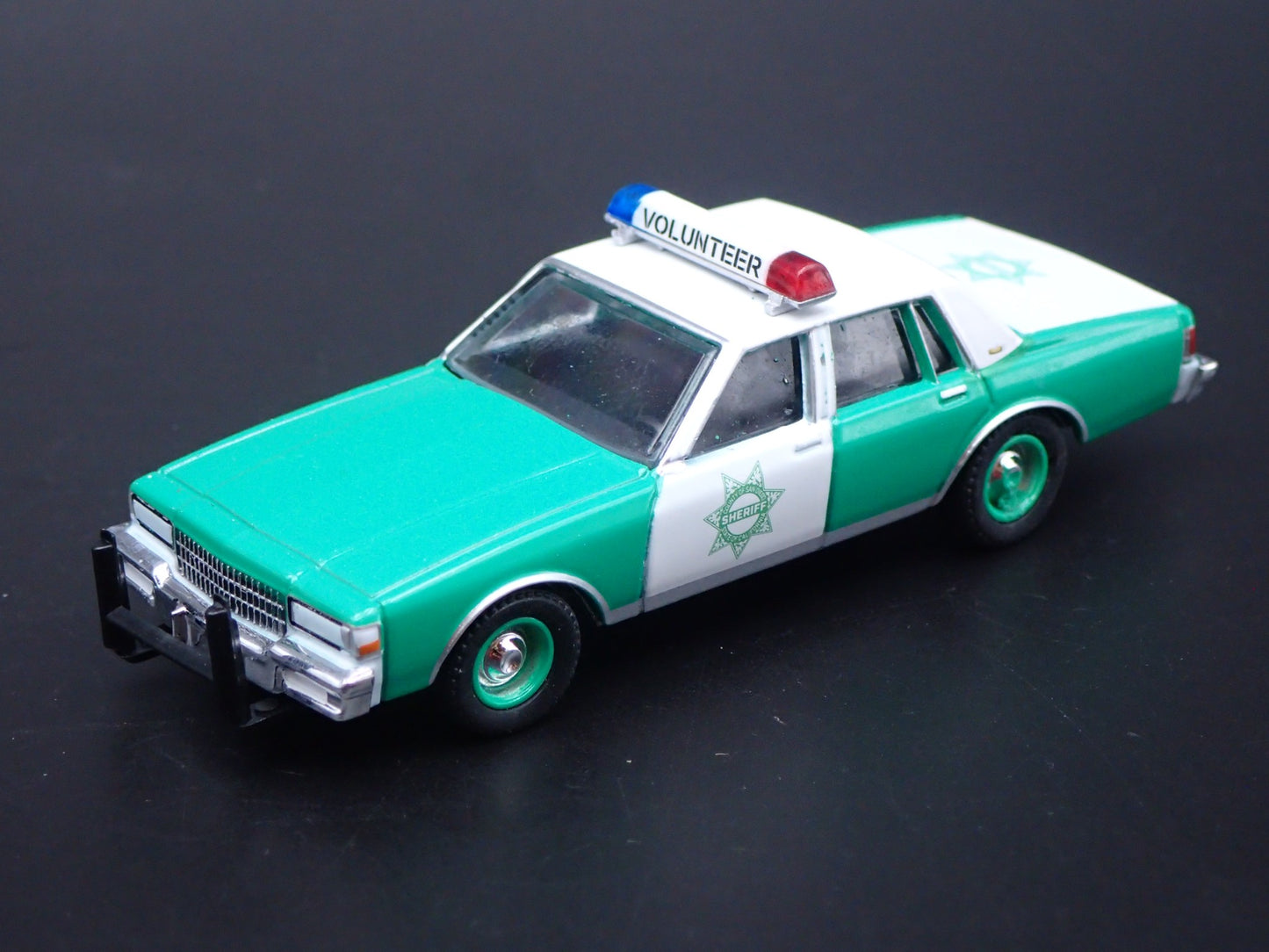 1989 89 CHEVY CHEVROLET CAPRICE SAN DIEGO CA POLICE 1/64 SCALE DIECAST MODEL CAR