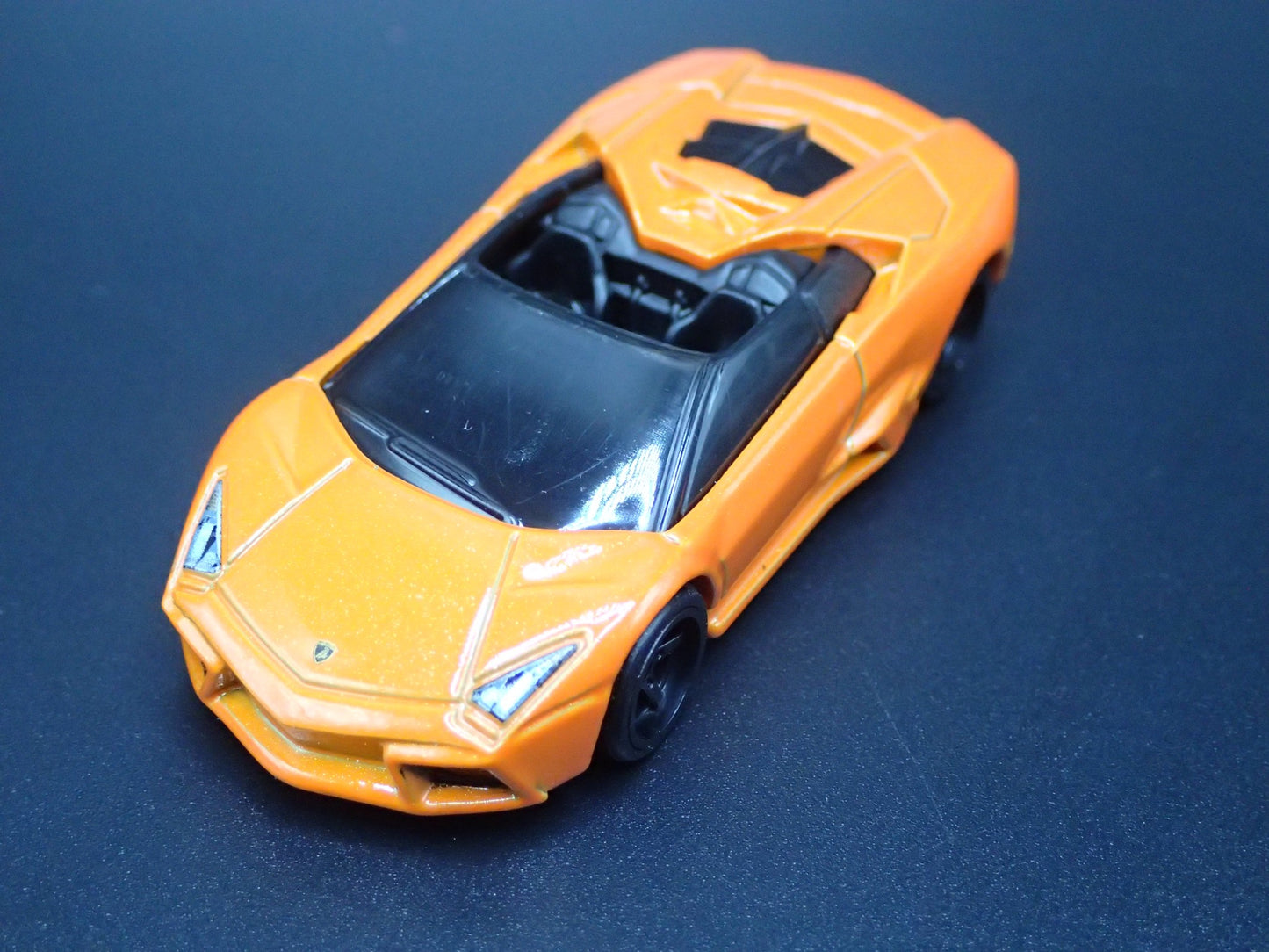 2007-2009 LAMBORGHINI REVENTON ROADSTER SUPER CAR 1:64 SCALE DIECAST MODEL CAR