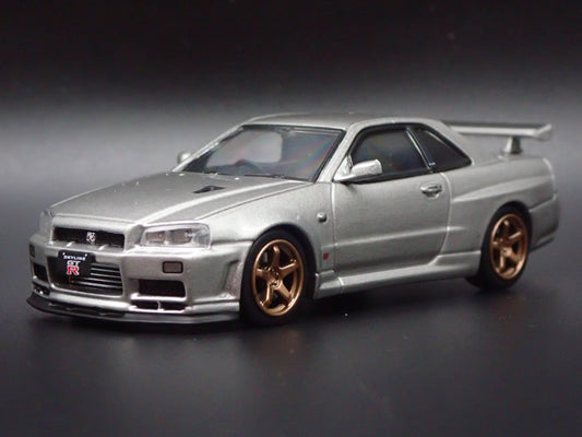 1999-2002 NISSAN SKYLINE GTR R34 VSPEC II 1:64 SCALE DIORAMA DIECAST MODEL CAR