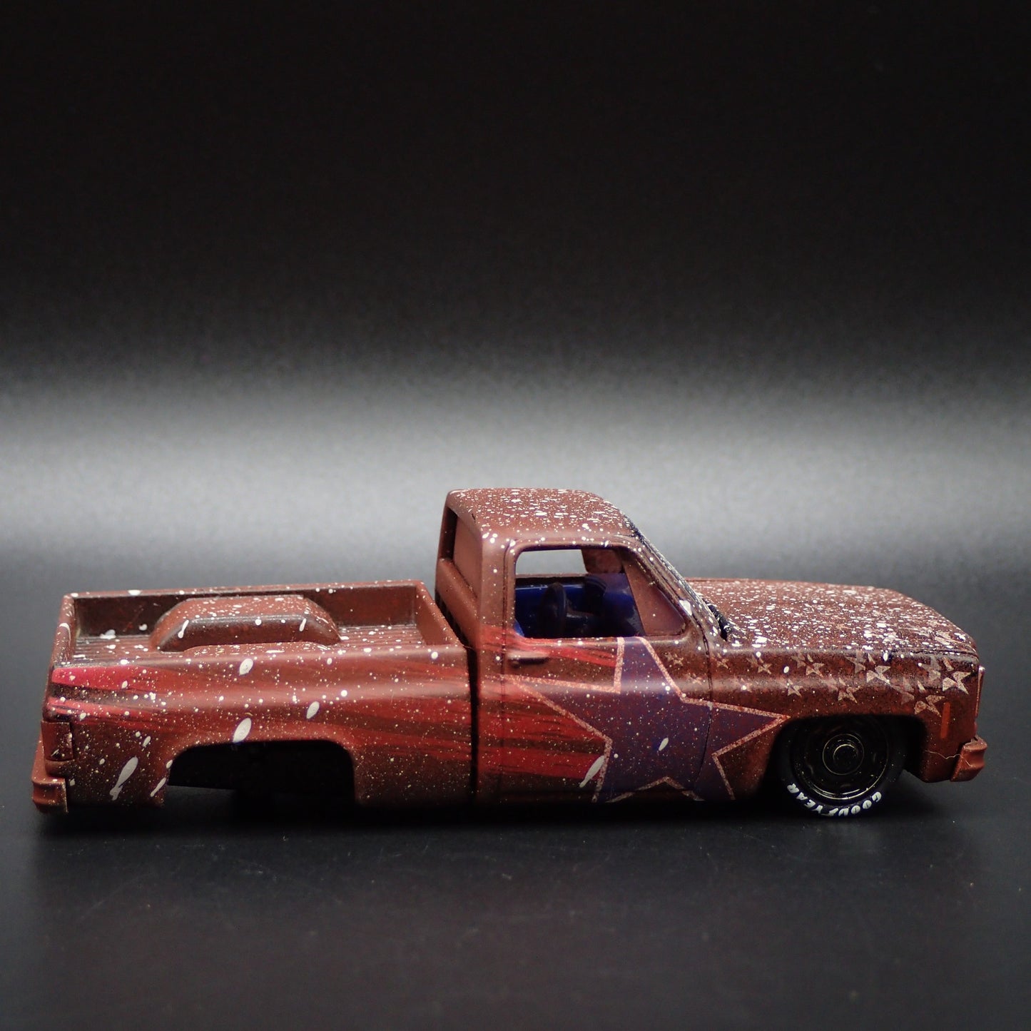 1979 79 CHEVY CHEVROLET SILVERADO SQUARE BODY TRUCK 1/64 SCALE DIECAST MODEL CAR