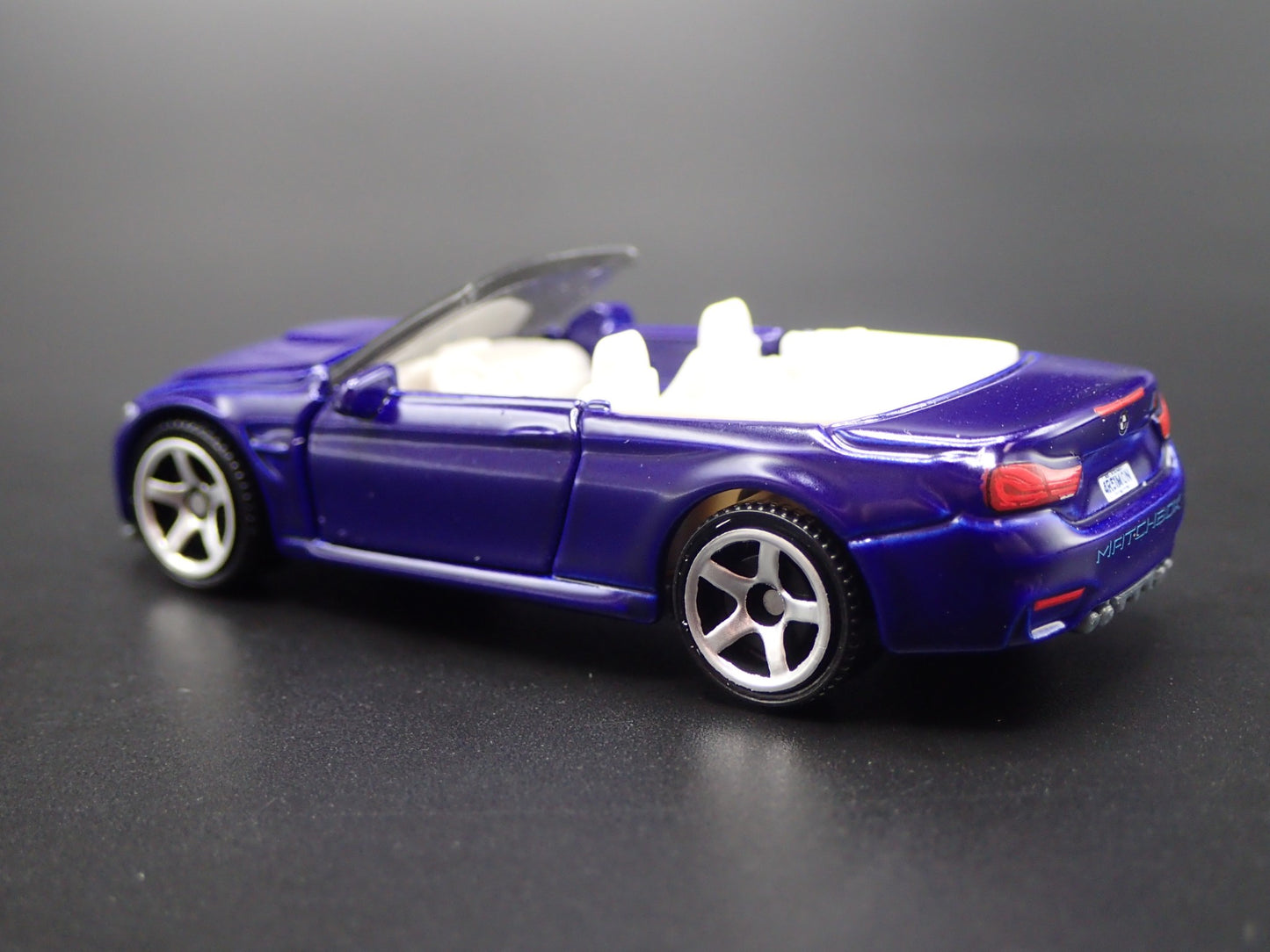 2014-2020 BMW M4 CABRIOLET CONVERTIBLE BLUE 1:64 SCALE DIORAMA DIECAST MODEL CAR
