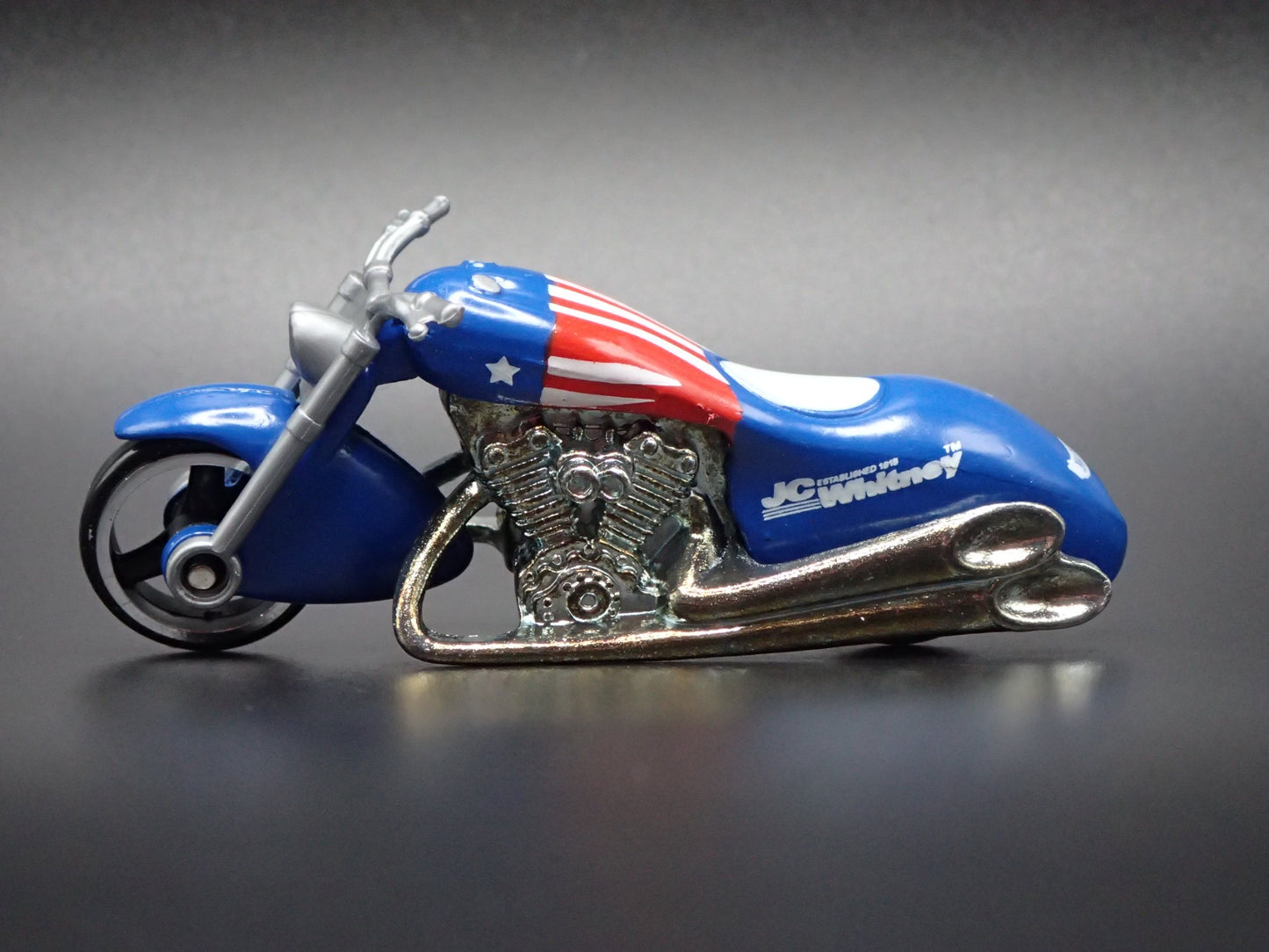 SCORCHIN SCOOTER MOTORCYCLE JCWHITNEY HOT WHEELS 1:64 HW SCALE DIECAST MODEL CAR