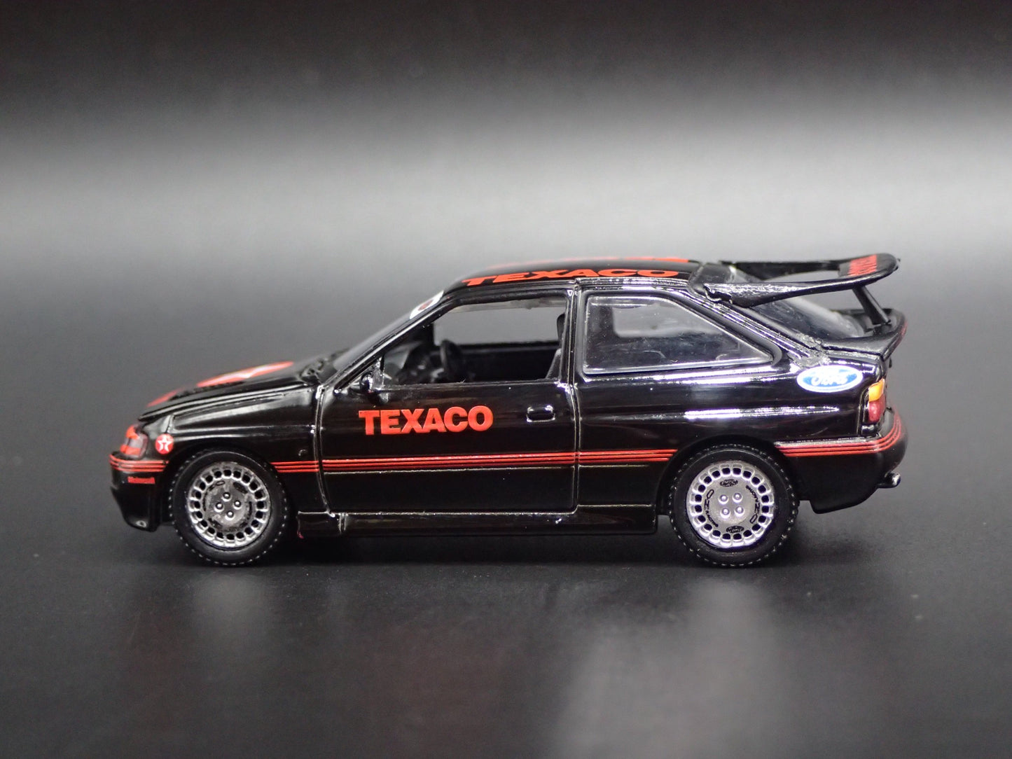 1995 95 FORD ESCORT RS COSWORTH TEXACO OIL BLACK 1:64 SCALE DIECAST MODEL CAR