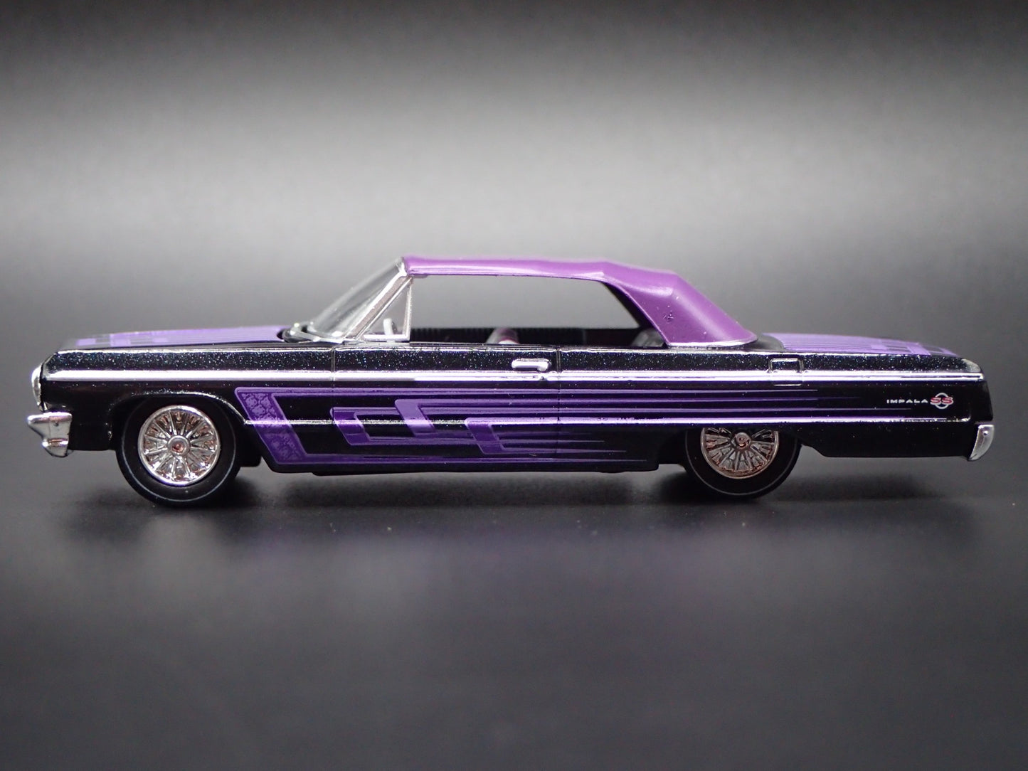 1964 64 CHEVY CHEVROLET IMPALA SS 409 CONVERTIBLE 1:64 SCALE DIECAST MODEL CAR