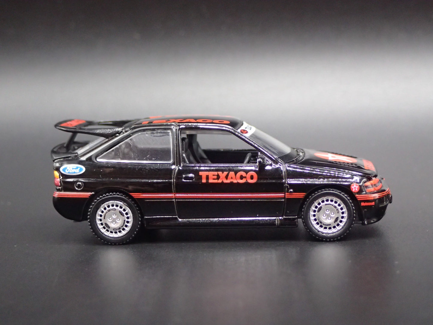 1995 95 FORD ESCORT RS COSWORTH TEXACO OIL BLACK 1:64 SCALE DIECAST MODEL CAR