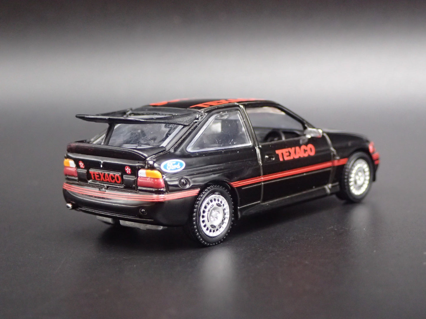 1995 95 FORD ESCORT RS COSWORTH TEXACO OIL BLACK 1:64 SCALE DIECAST MODEL CAR