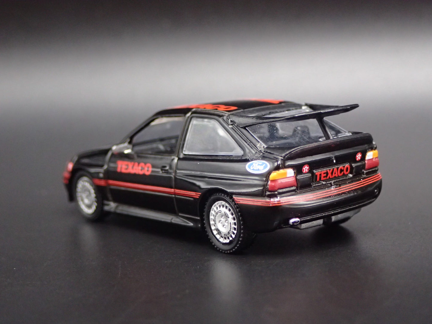 1995 95 FORD ESCORT RS COSWORTH TEXACO OIL BLACK 1:64 SCALE DIECAST MODEL CAR