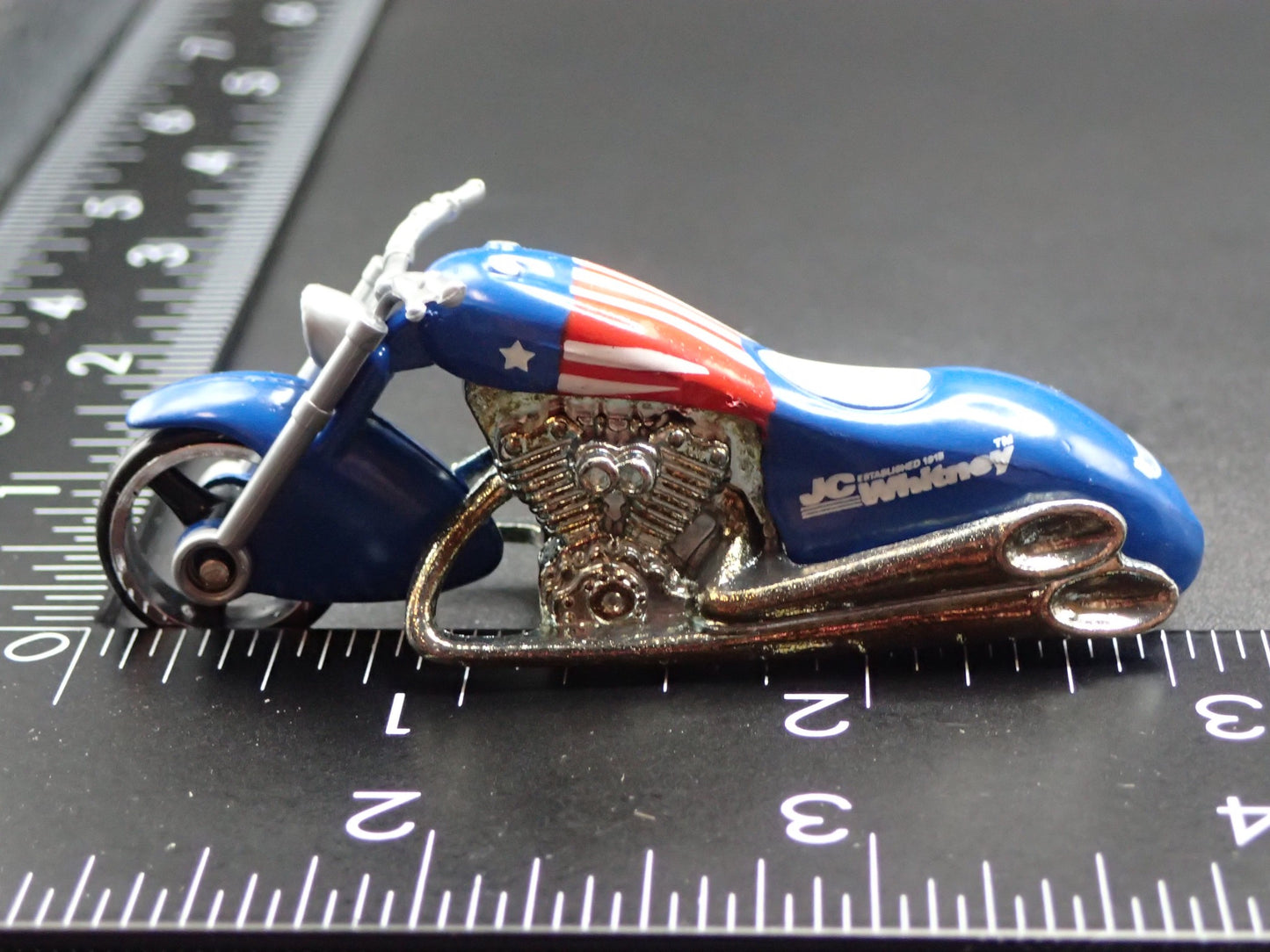 SCORCHIN SCOOTER MOTORCYCLE JCWHITNEY HOT WHEELS 1:64 HW SCALE DIECAST MODEL CAR