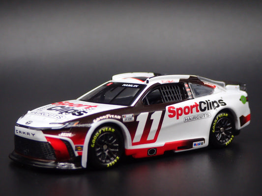2025 25 TOYOTA CAMRY 11 DENNY HAMLIN SPORTS CLIPS NASCAR 1:64 SCALE DIECAST CAR