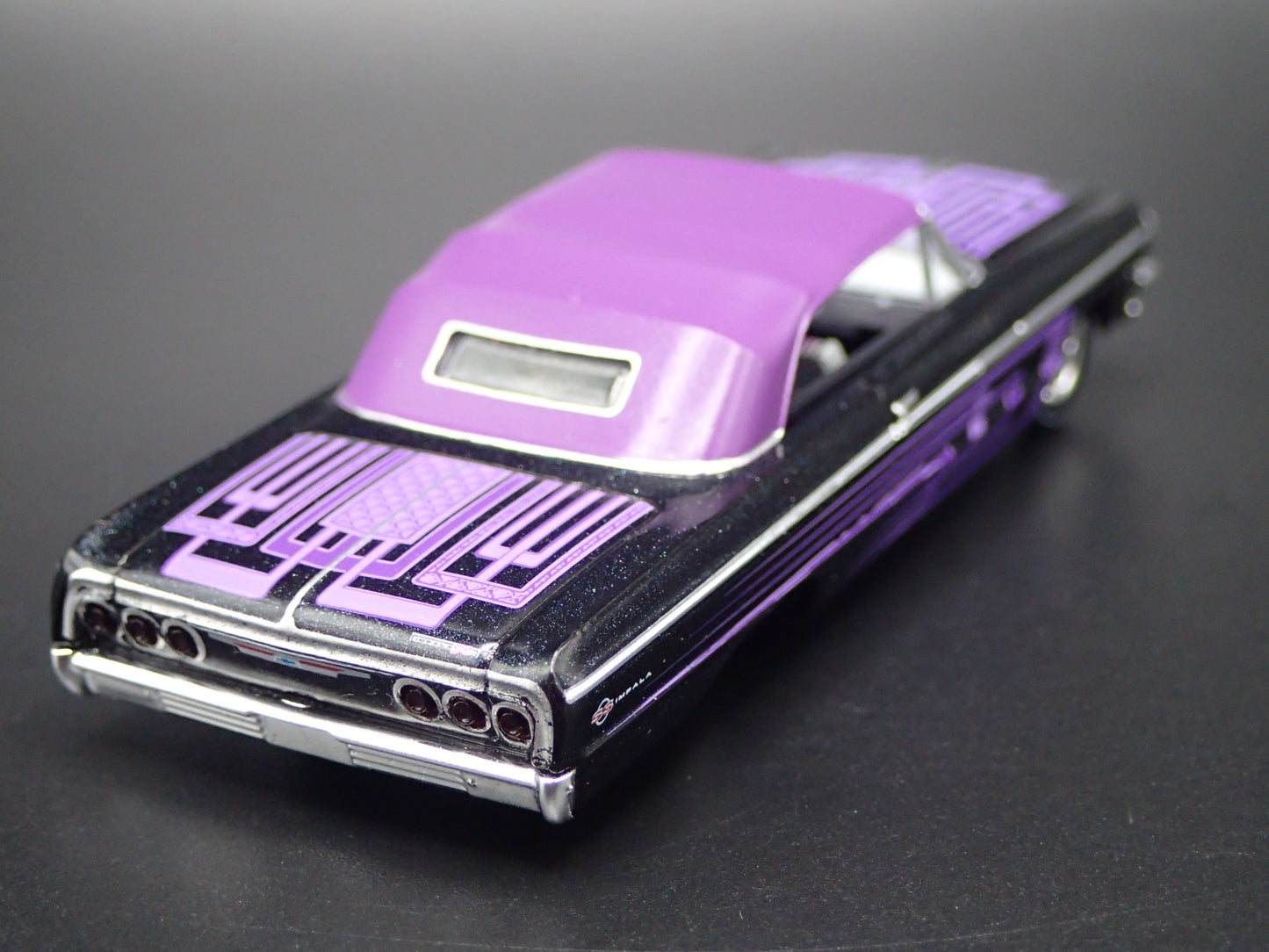 1964 64 CHEVY CHEVROLET IMPALA SS 409 CONVERTIBLE 1:64 SCALE DIECAST MODEL CAR