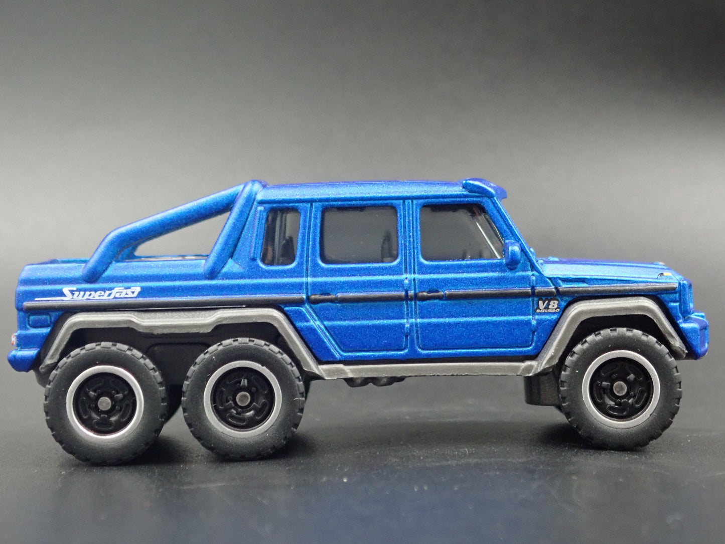 2013-2015 MERCEDES-BENZ G63 AMG 6X6 G WAGON BLUE 1:64 SCALE DIECAST MODEL CAR