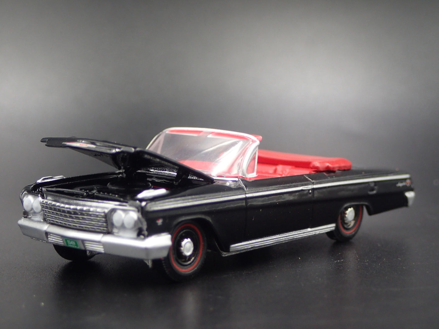 1962 62 CHEVY CHEVROLET IMPALA SS 409 CONVERTIBLE 1:64 SCALE DIECAST MODEL CAR
