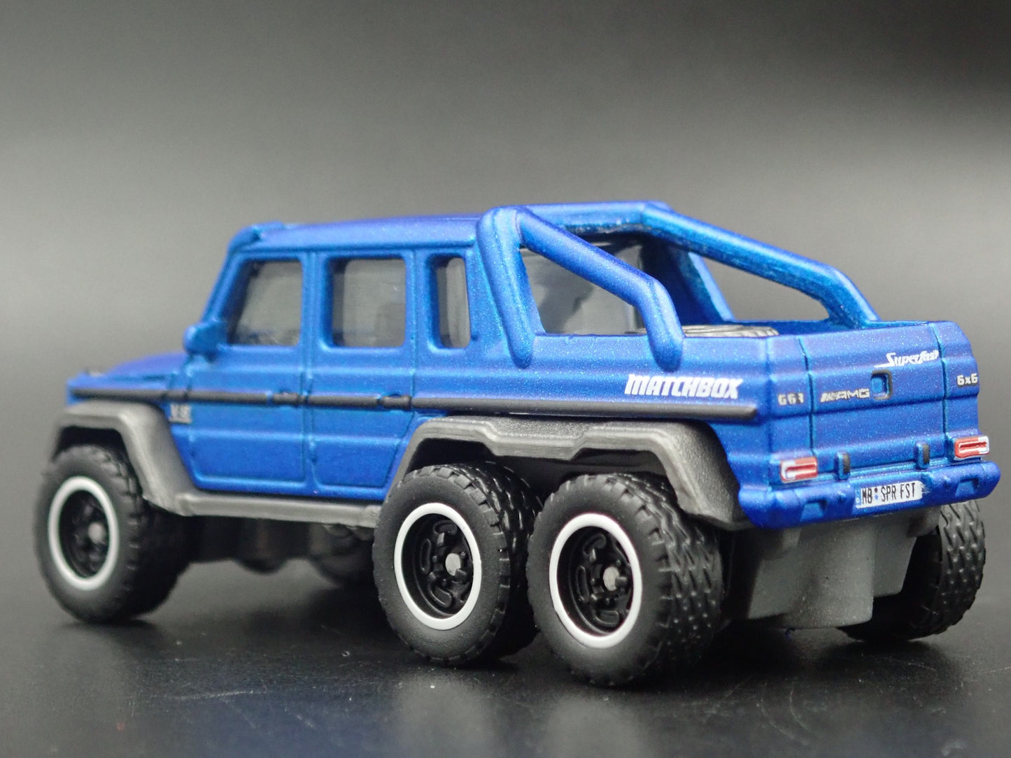 2013-2015 MERCEDES-BENZ G63 AMG 6X6 G WAGON BLUE 1:64 SCALE DIECAST MODEL CAR