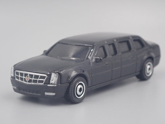 CADILLAC ONE PRESIDENTIAL LIMOUSINE RARE  1:64 COLLECTIBLE DIECAST MODEL CAR