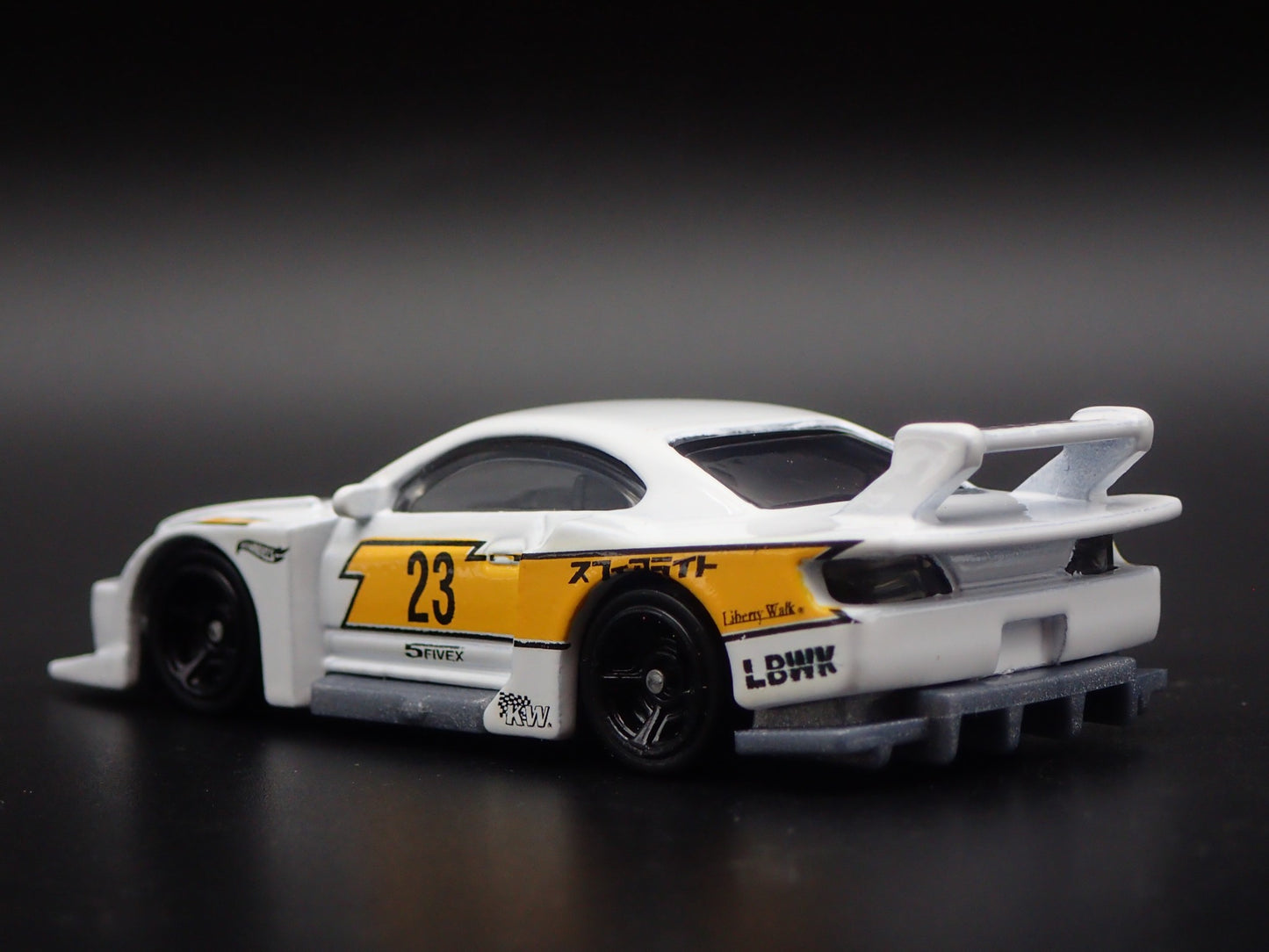 1999-2002 NISSAN SILVIA LB SILHOUTTE S15 1:64 SCALE DIORAMA DIECAST MODEL CAR