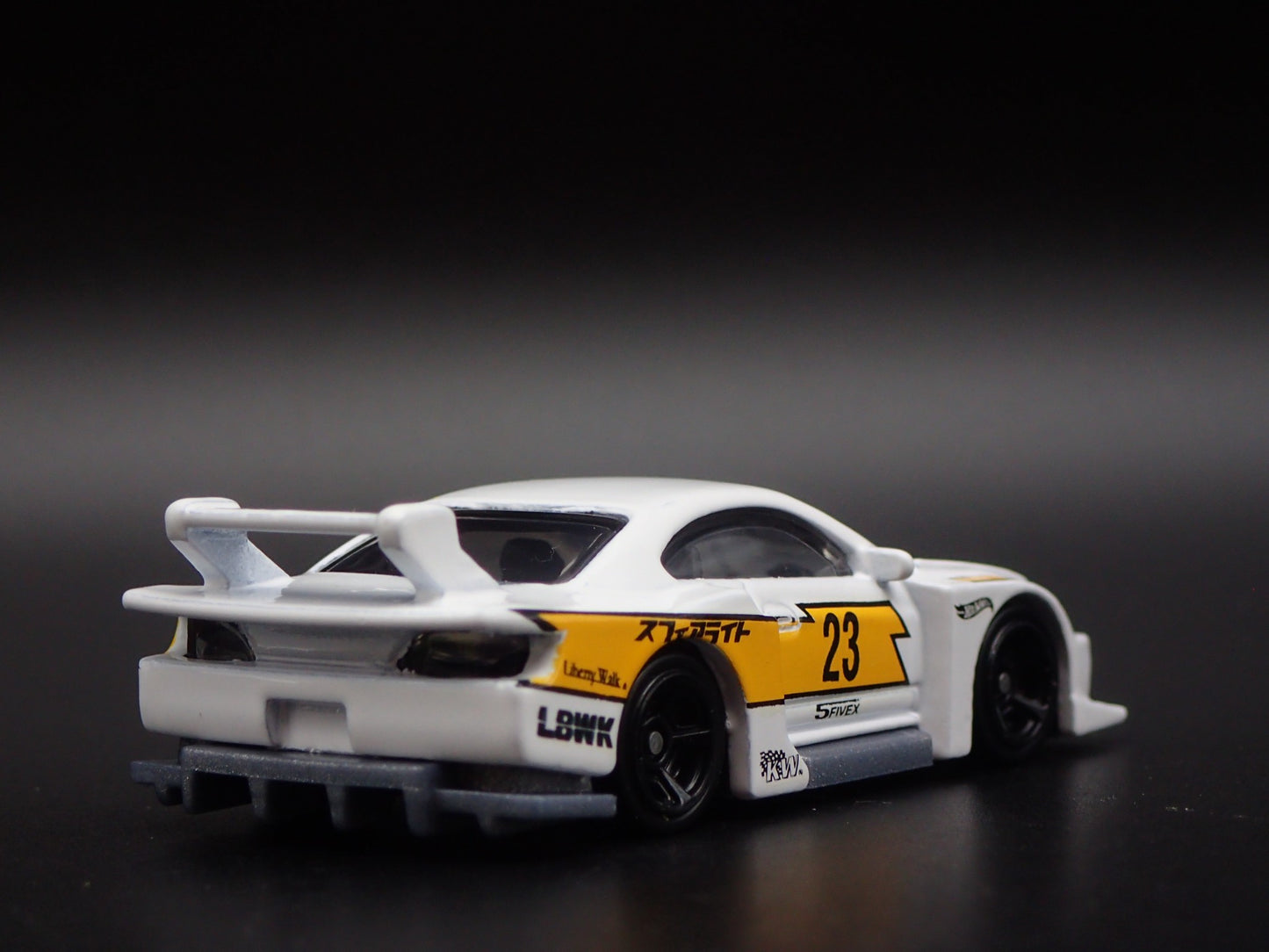 1999-2002 NISSAN SILVIA LB SILHOUTTE S15 1:64 SCALE DIORAMA DIECAST MODEL CAR