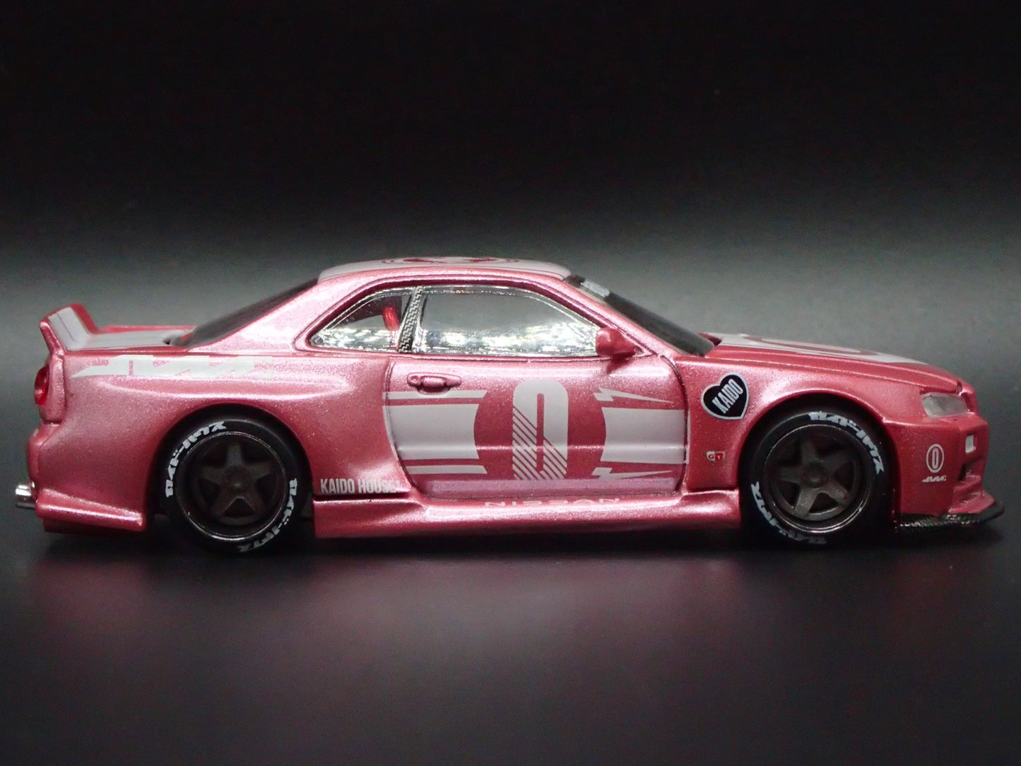 1999-2002 NISSAN SKYLINE GTR R34 KAIDO RACING V1 1:64 SCALE DIECAST MODEL CAR