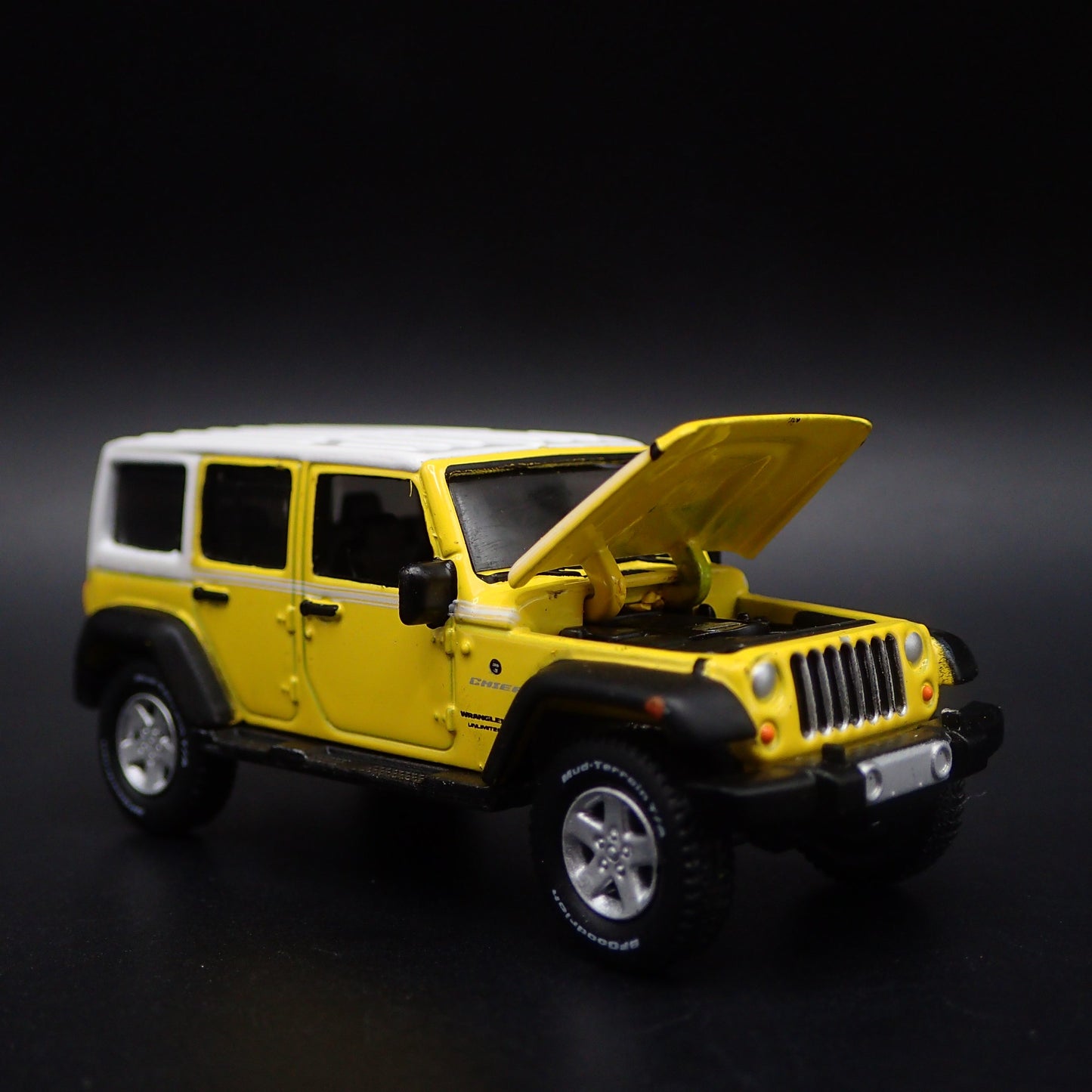 2006 - 2018 JEEP WRANGLER UNLIMITED JK CHIEF FOUR 4 DOOR 1:64 DIECAST MODEL CAR