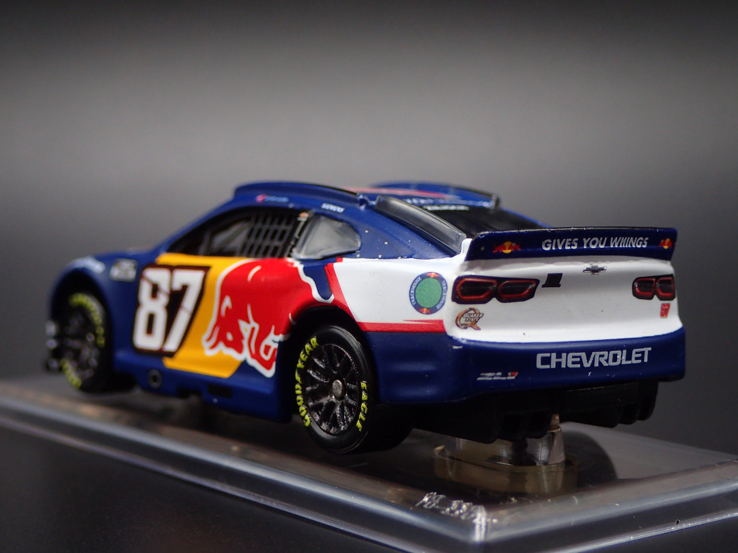 2025 25 CHEVROLET 87 CONNOR ZILISCH RED BULL NASCAR 1:64 SCALE DIECAST MODEL CAR